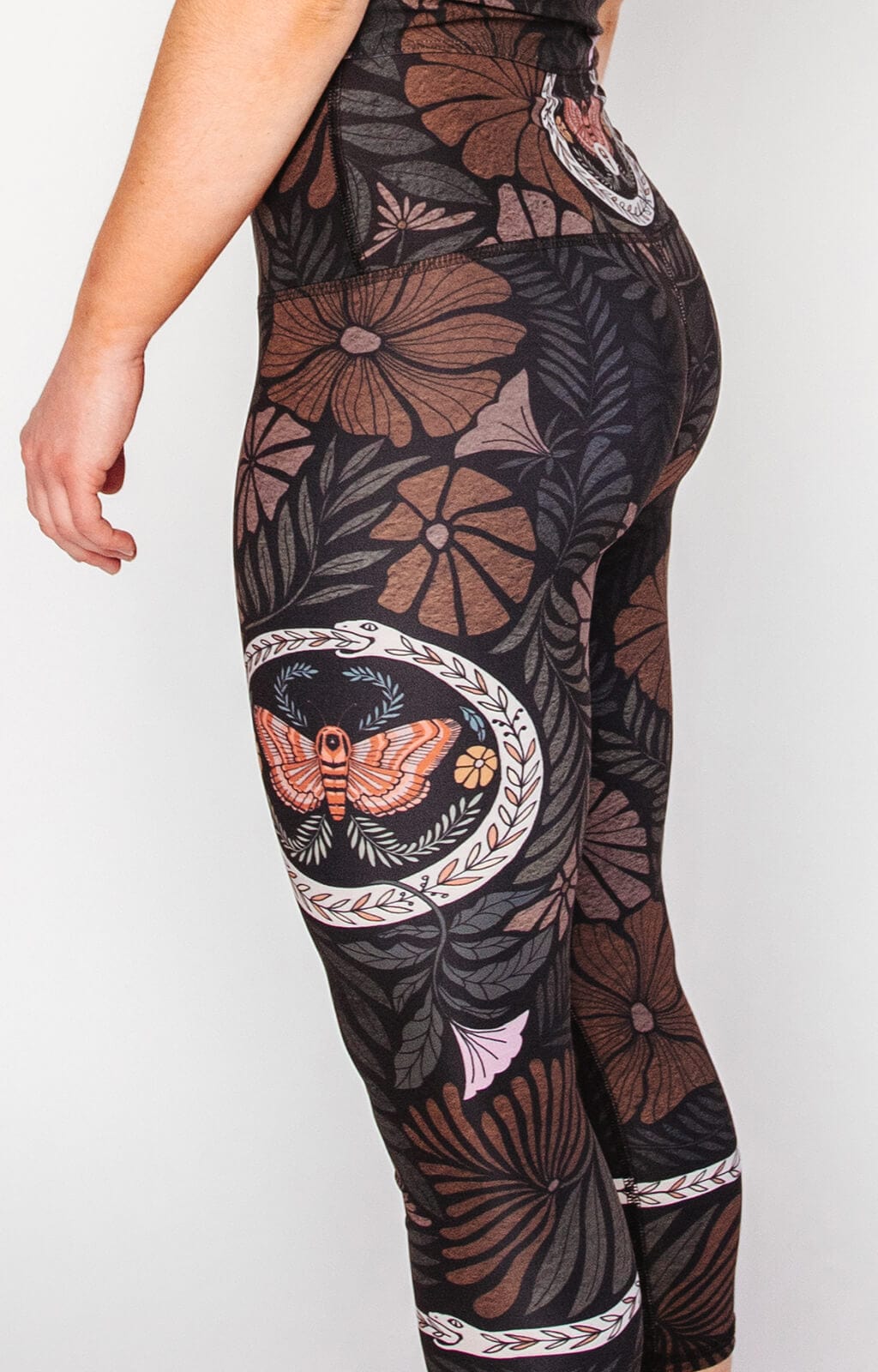 Yoga Democracy Capri Legging - Ouroboros