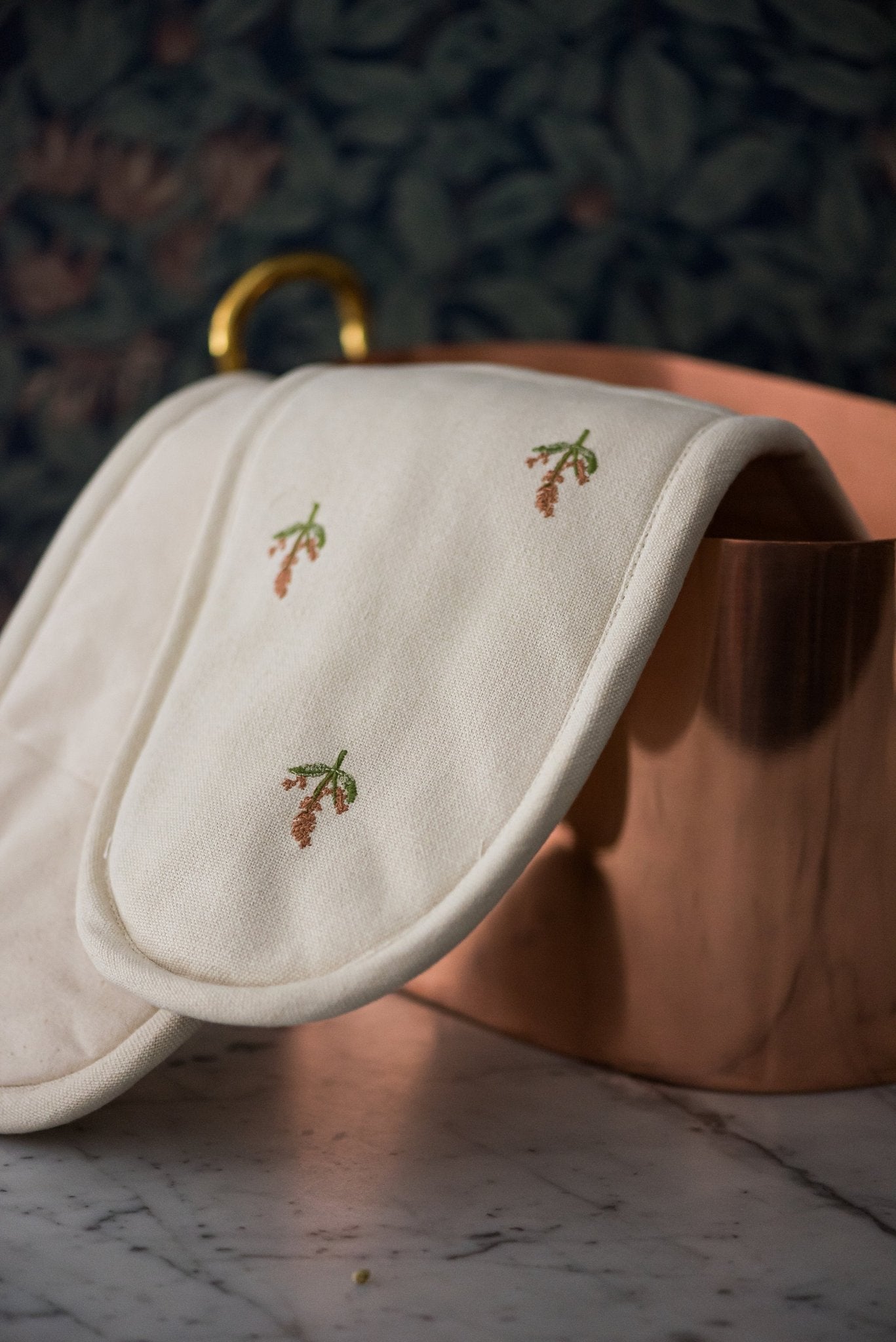 Galley & Fen Flora Double Oven Mitt