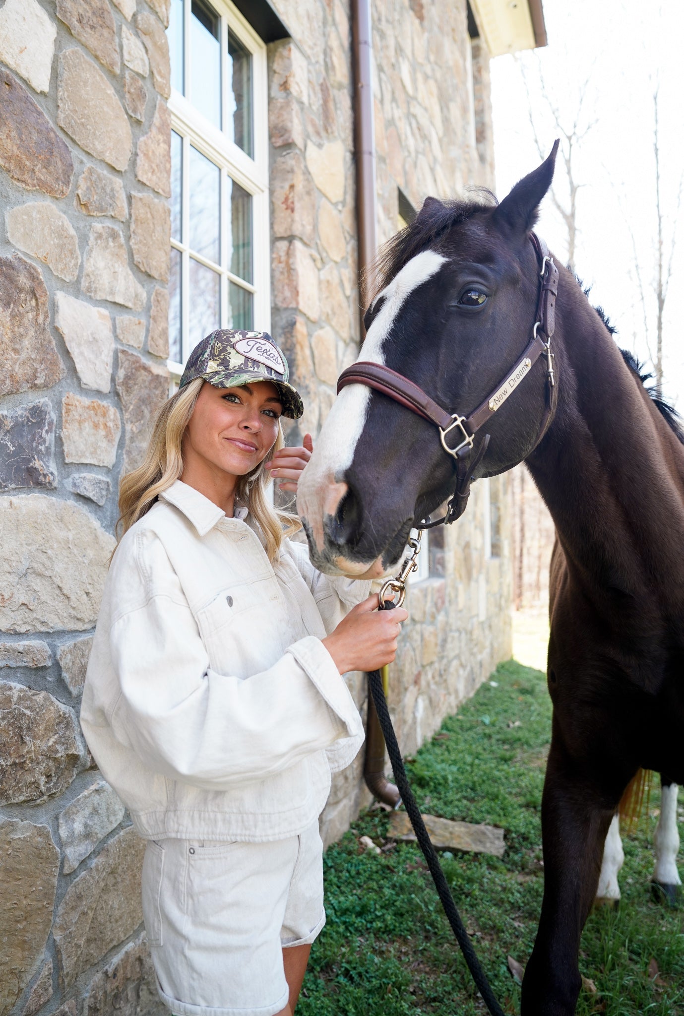 KenzKustomz Take me to Texas - Camo Vintage Trucker Hat