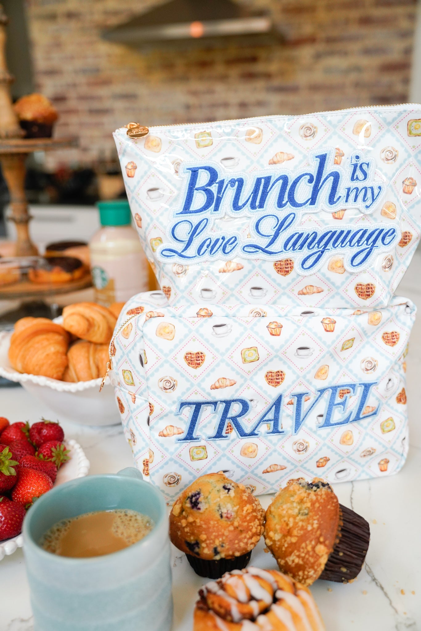 Travel XL - Blue Breakfast