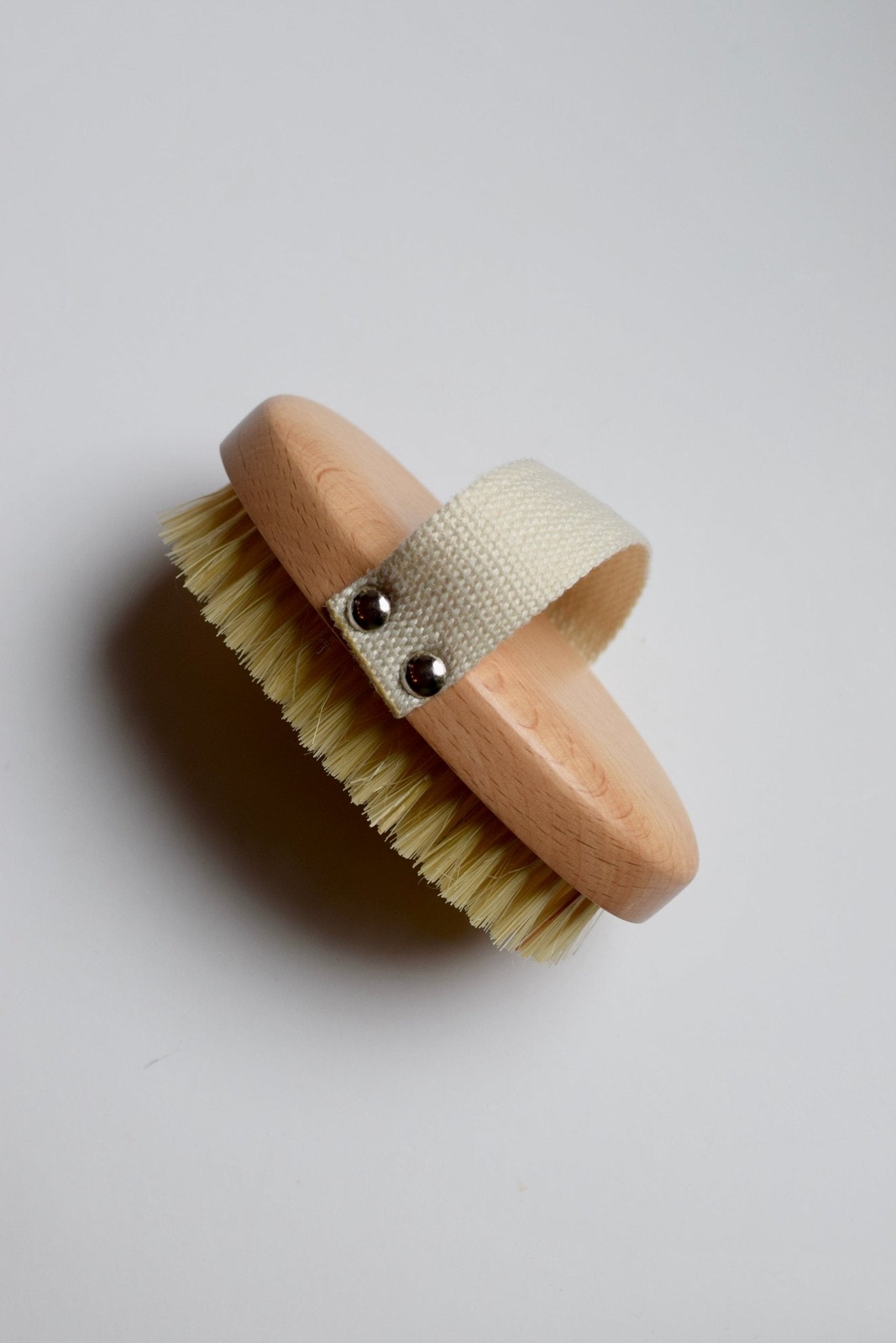 Rosebud Woman The Perfect Skin Brush