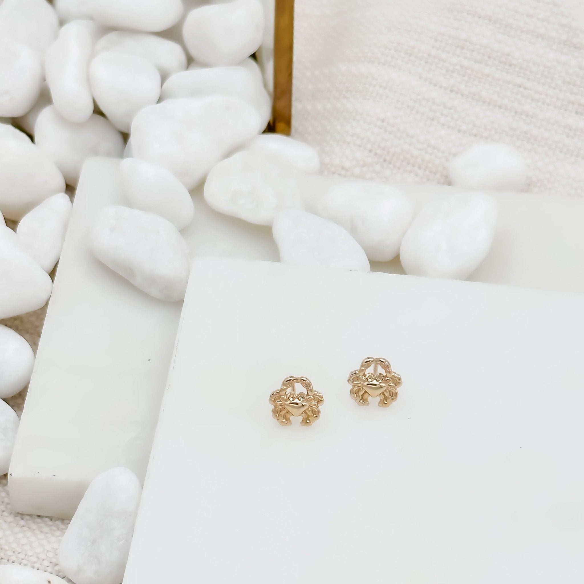 Rand Designs Crab Stud Earring