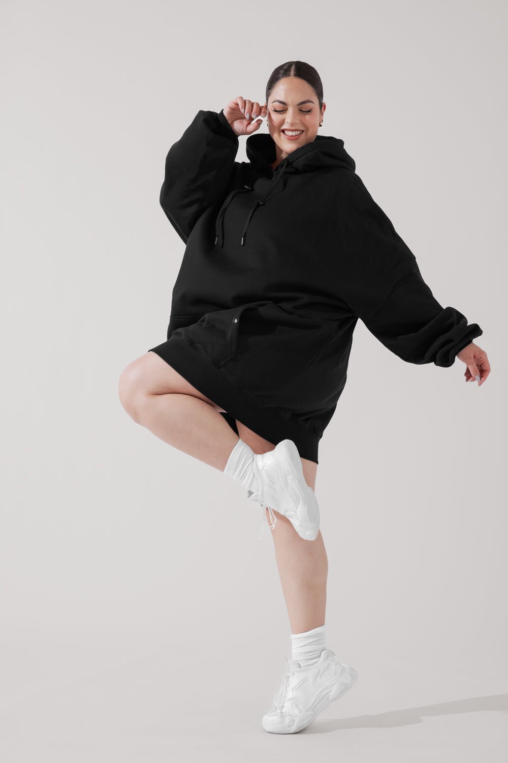 POPFLEX® Long Cloud Hoodie - Black