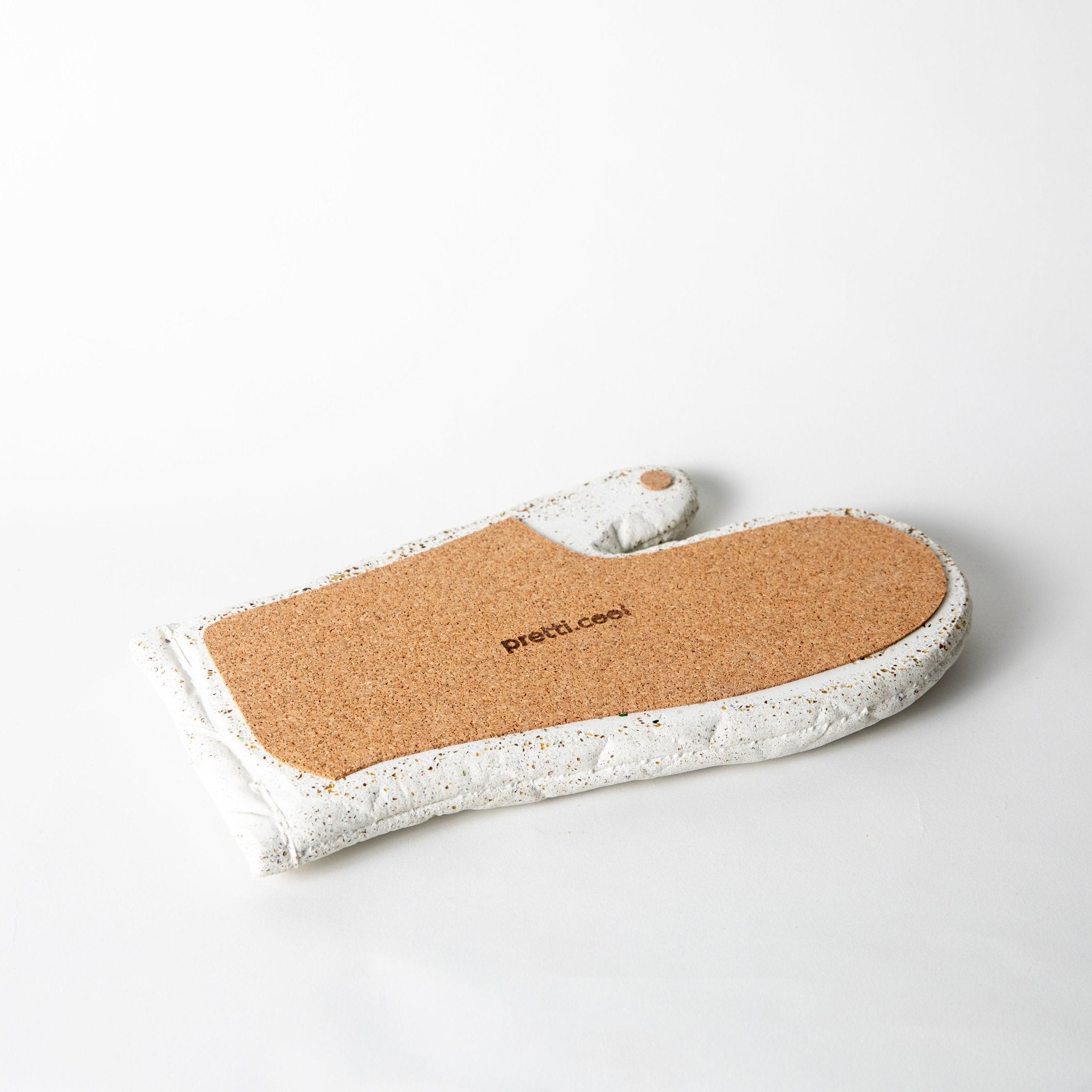 Pretti.Cool Oven Mitt Trivet | White Terrazzo