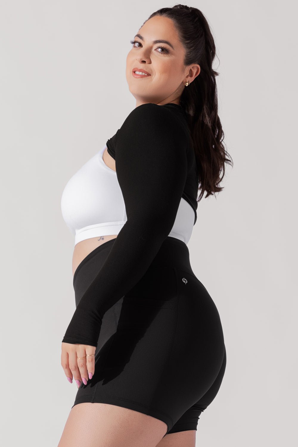 POPFLEX® Relevé Ribbed Shrug - Black