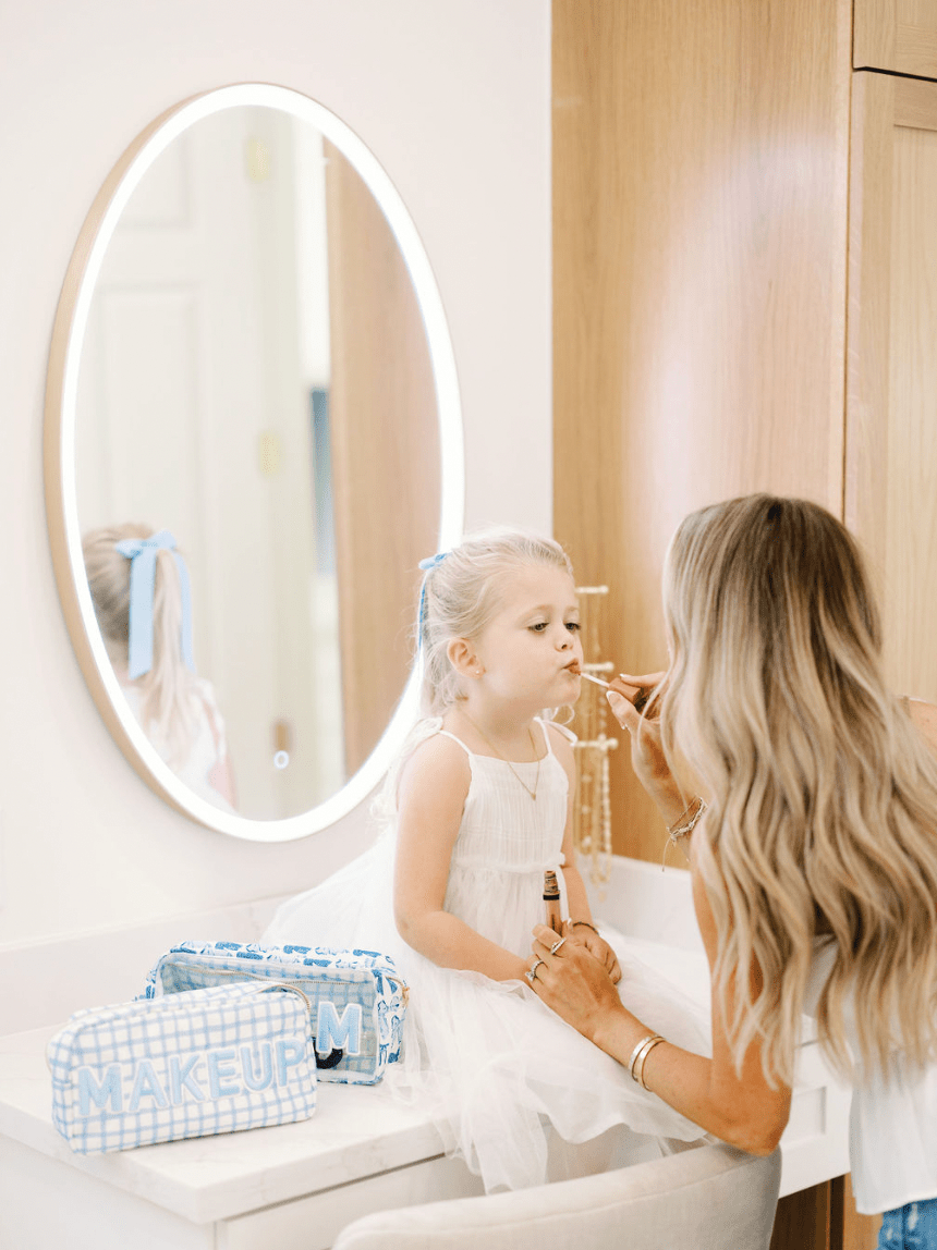 KenzKustomz Makeup - Blue Trellis Nylon Large Bag