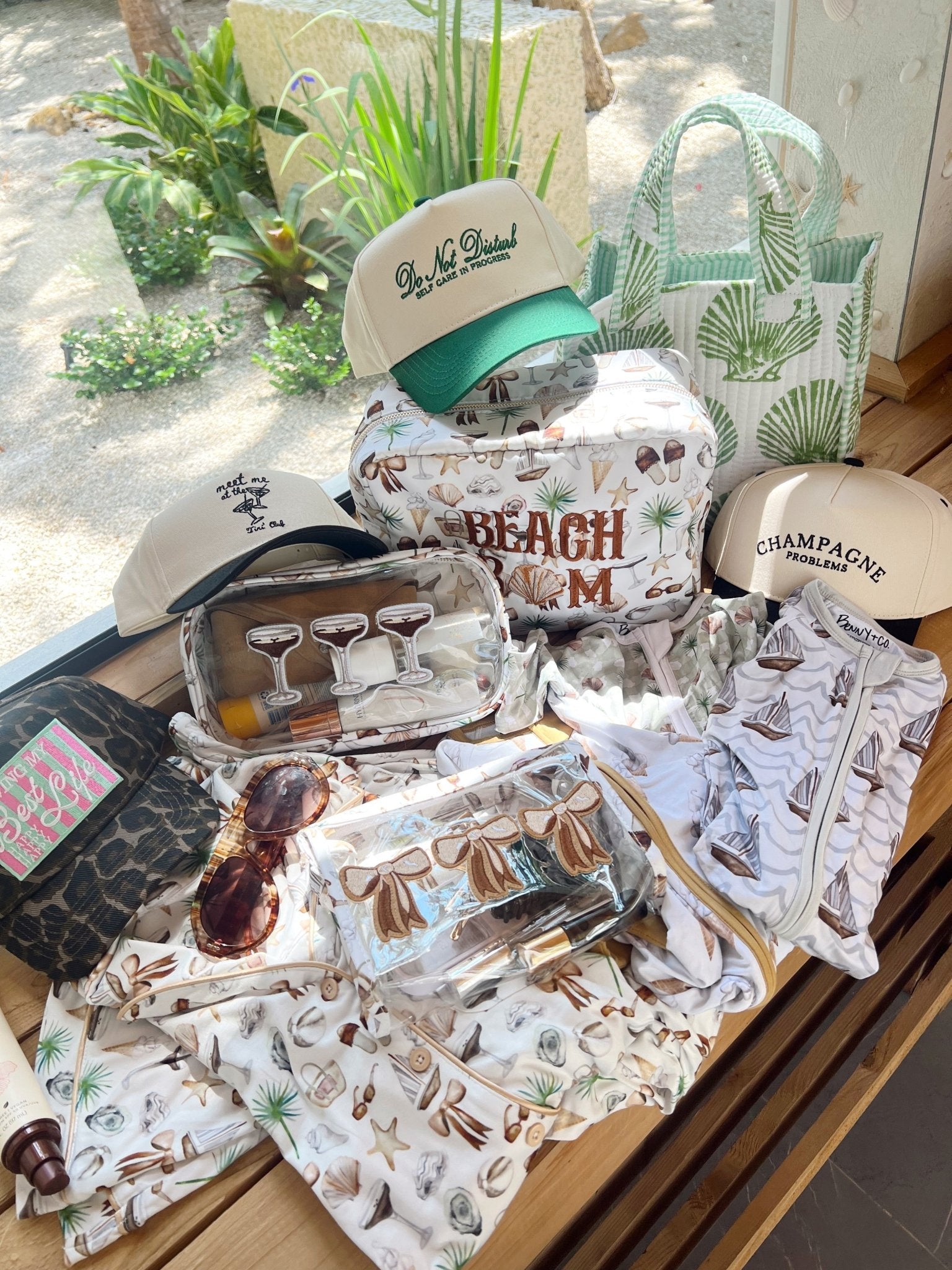 KenzKustomz Espresso Martinis - Neutral Coastal Cocktail Clear Large Bag