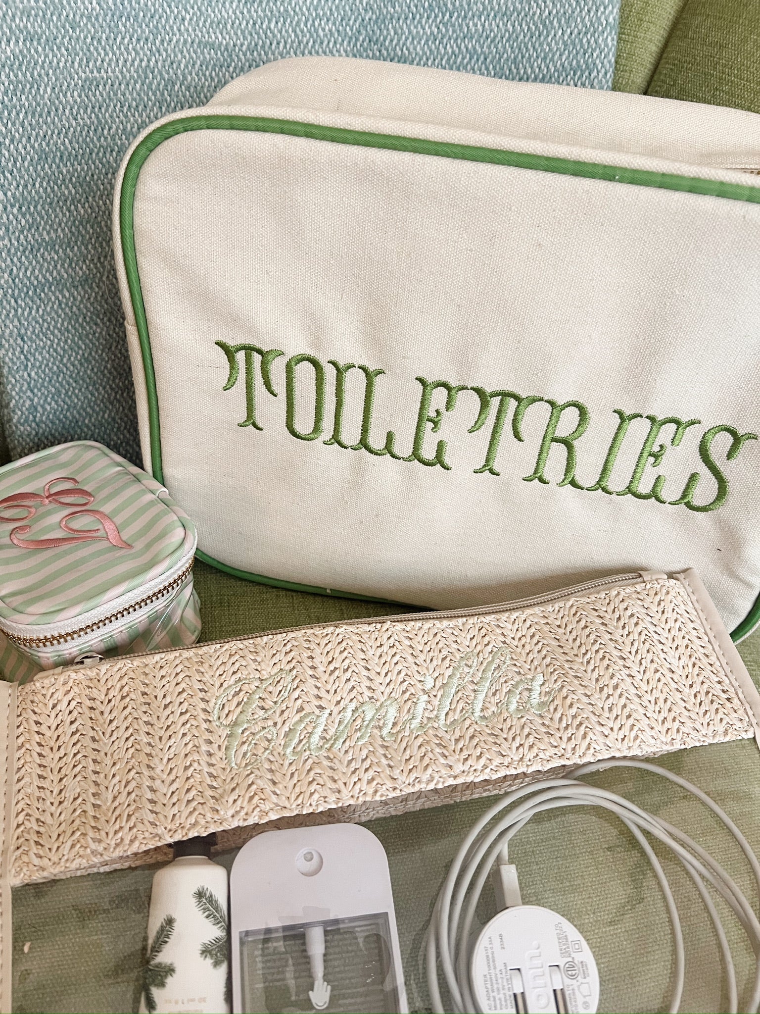 KenzKustomz Woven Clear Pouch