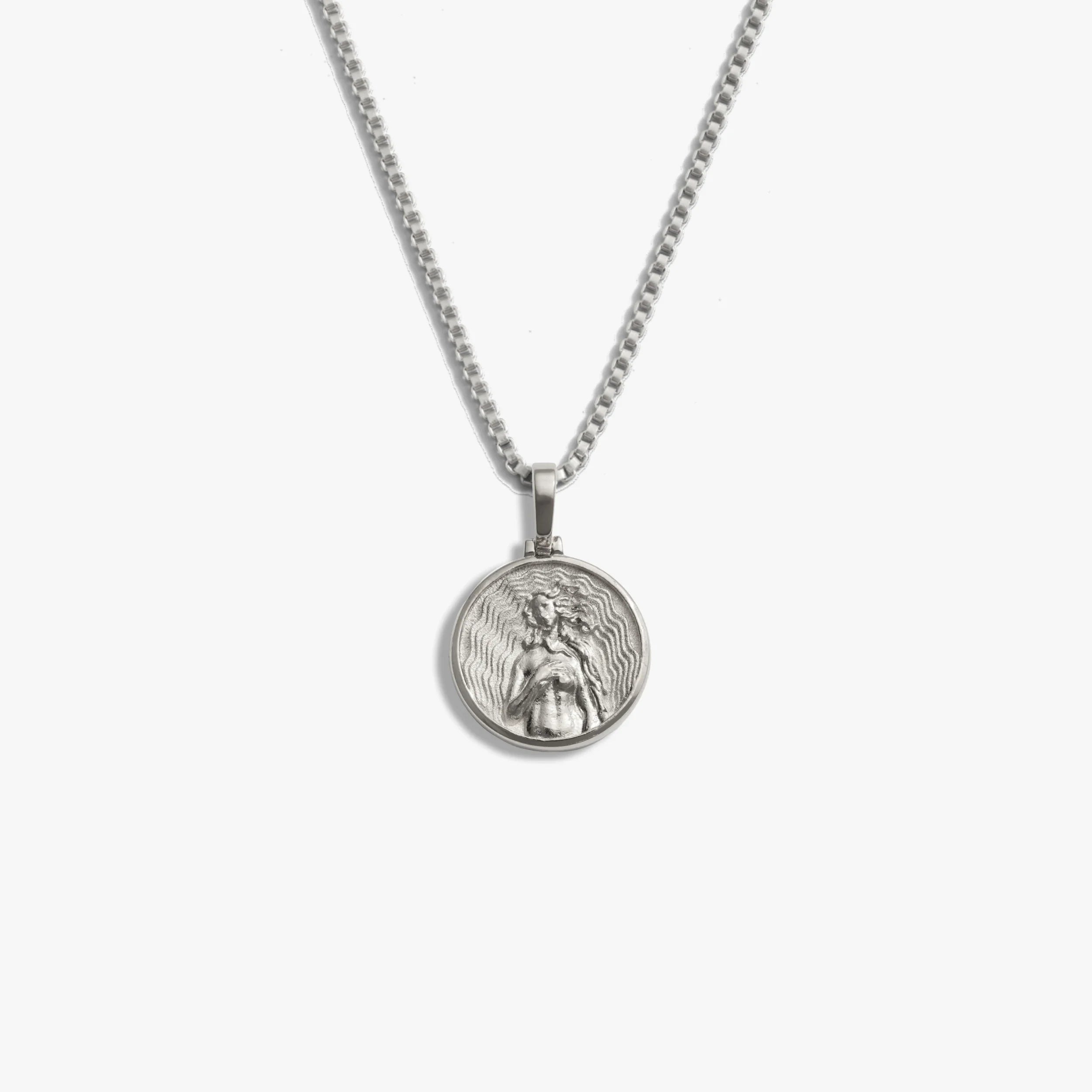 Mini Aphrodite Necklace