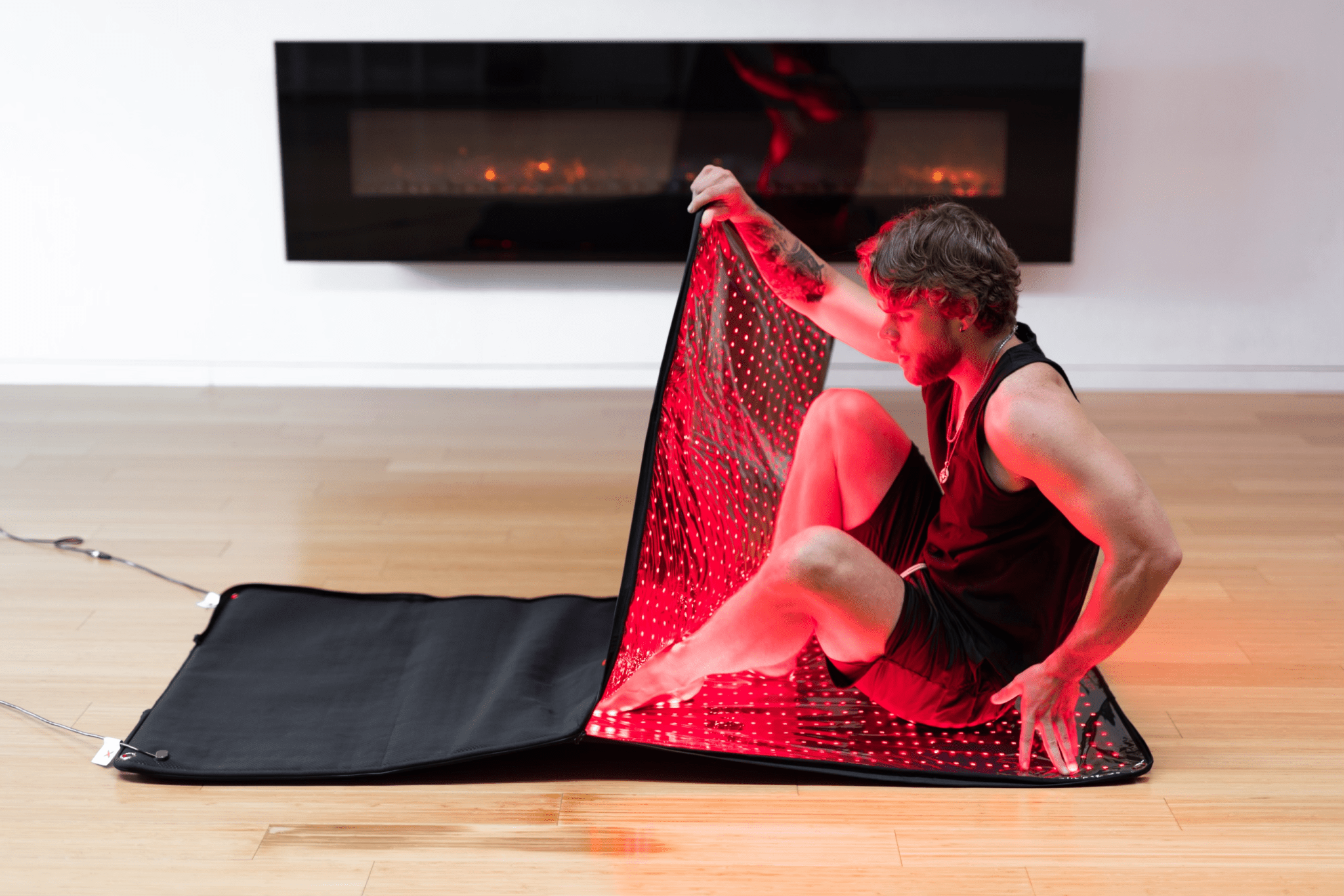 BioLight Cocoon - 360 - Degree Red Light Therapy Pod with Flexible Design for Home Wellness