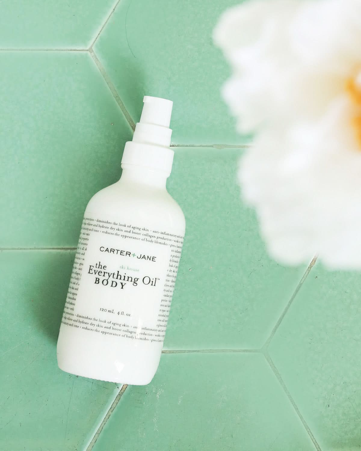 Carter + Jane Ski House The Everything Oil™