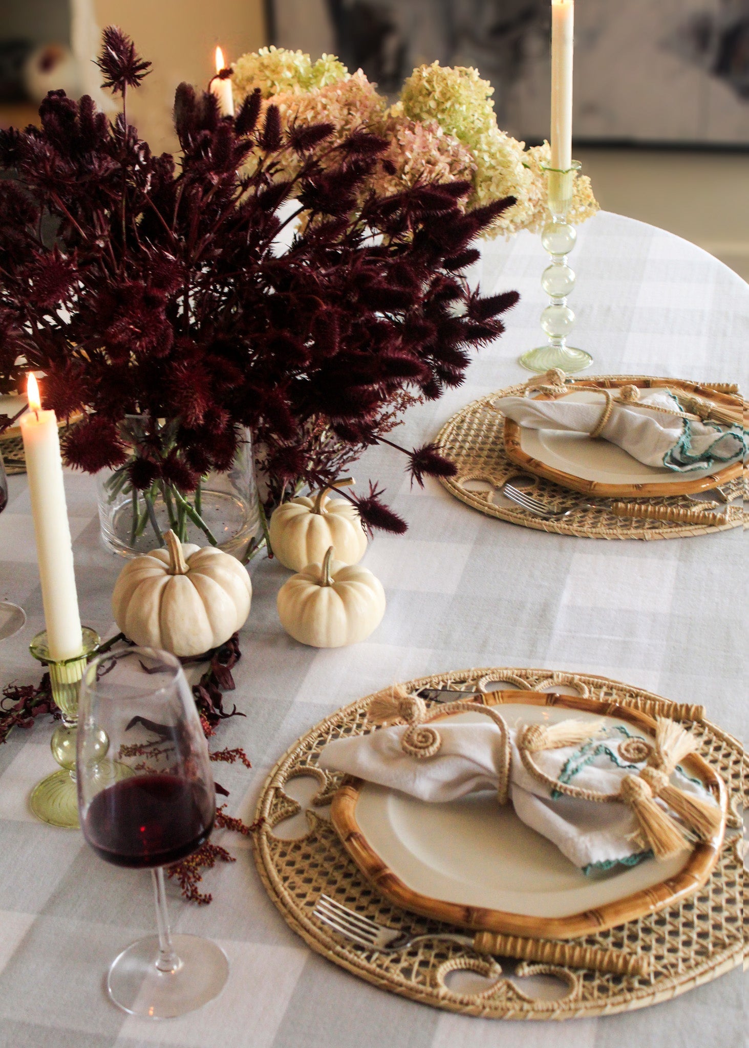 Casa Stilo Giardino Reversible Tablecloth in Verde/Blu