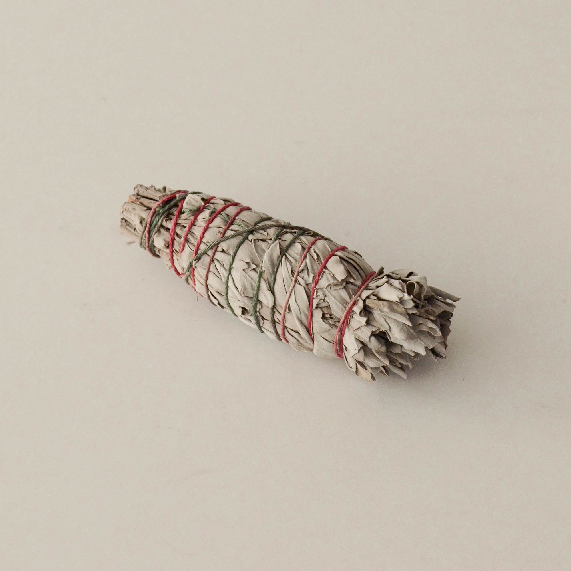 CEDAR AND MYRRH Organic White Sage Smudge Stick - Medium