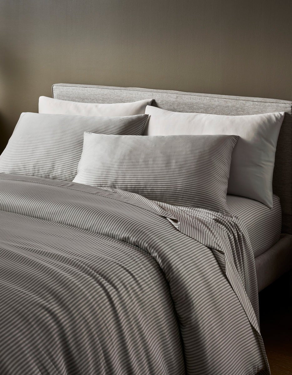 Cozy Earth Bamboo Bedding Deluxe Bundle - Down Alternative