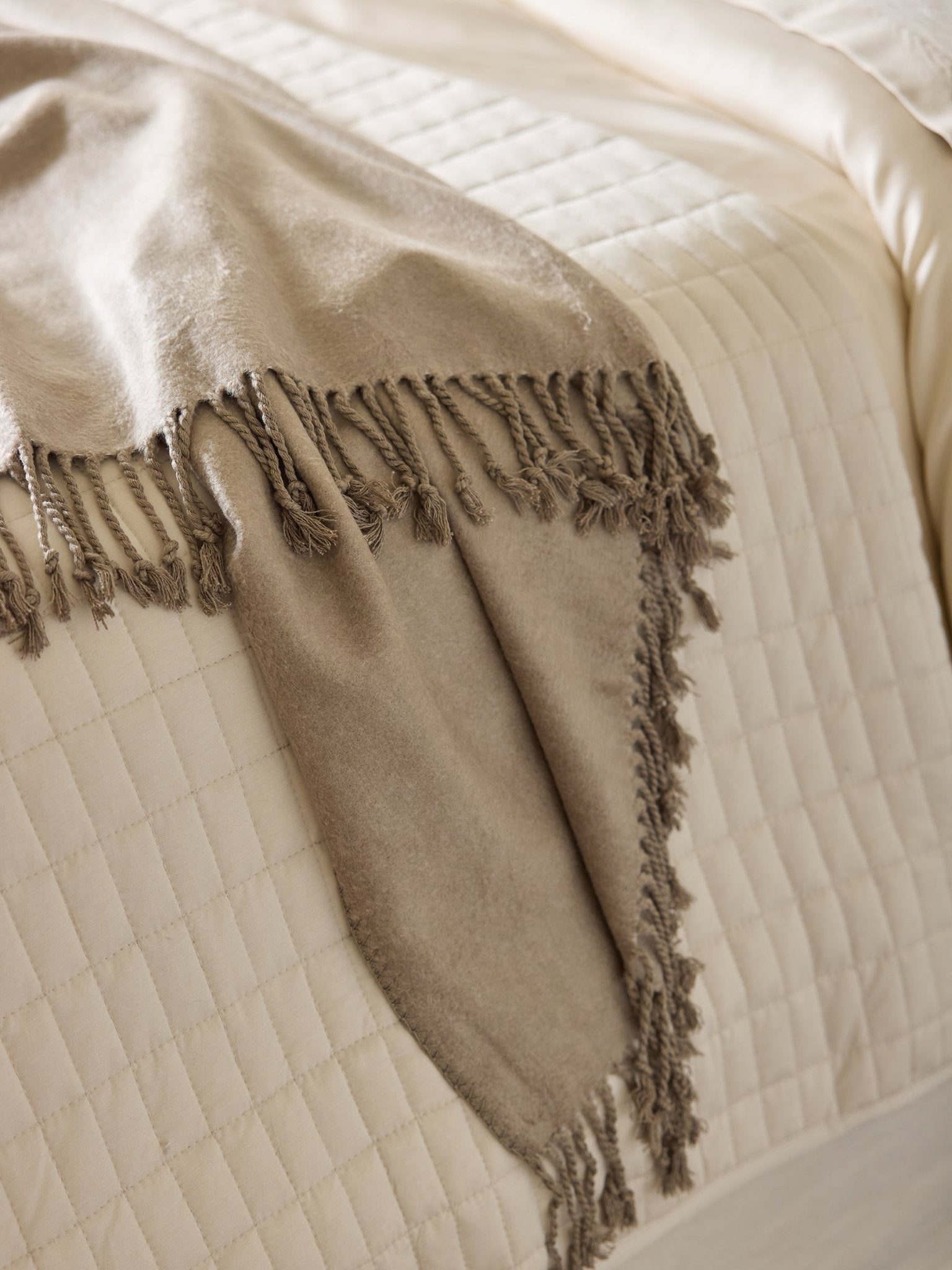 Cozy Earth Bamboo Tassel Throw