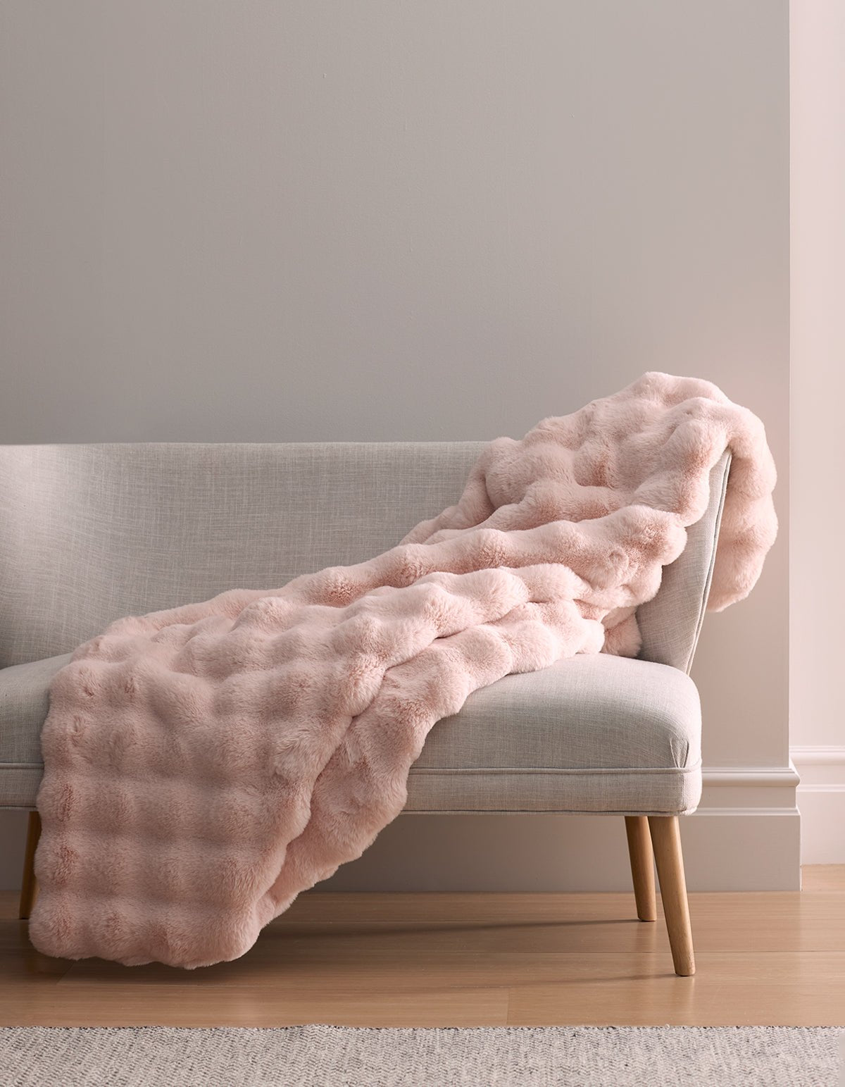 Cozy Earth Bubble Cuddle Blanket