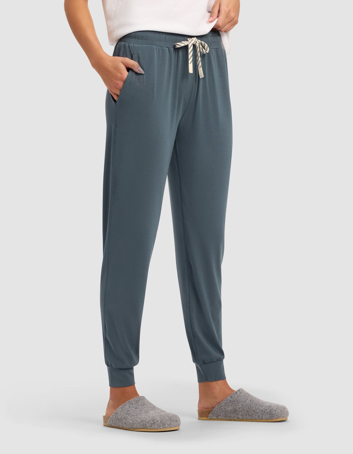 Cozy Earth Women's Studio Jogger