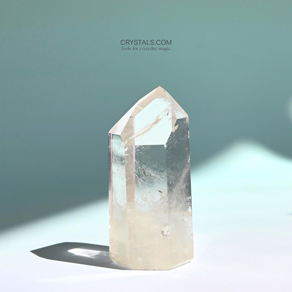 CRYSTALS.COM AA Quartz Point