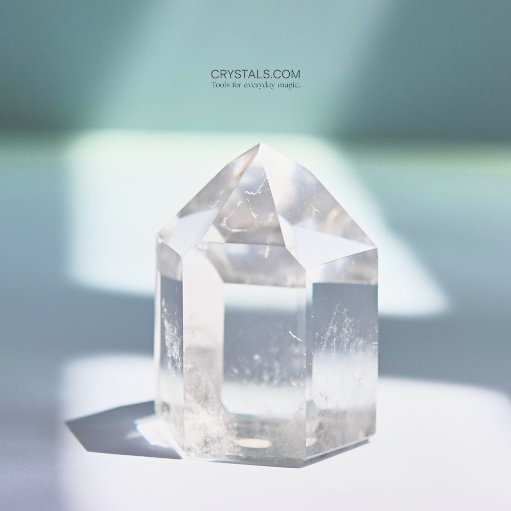 CRYSTALS.COM AA Quartz Point