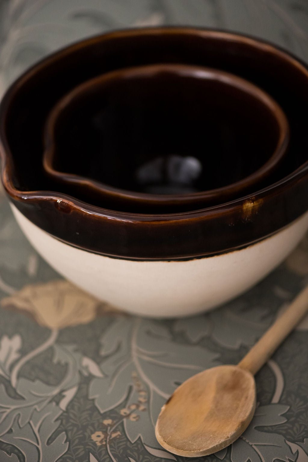 Galley & Fen Heritage Stoneware Large Bowl