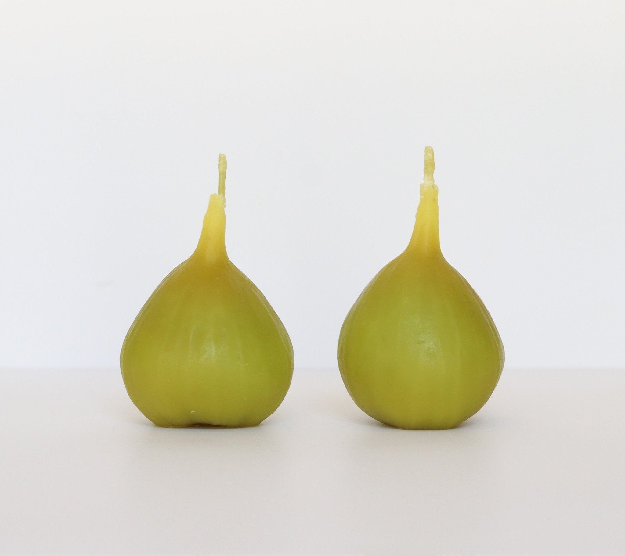 Happy Organics BEESWAX GREEN FIG TEALIGHT CANDLES - SET OF 2