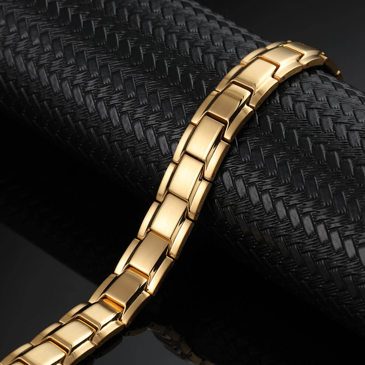 HealthyLine Stainless Steel Magnetic/Energy Bracelet 4 - in - 1. 4 Colors available. Model B001M