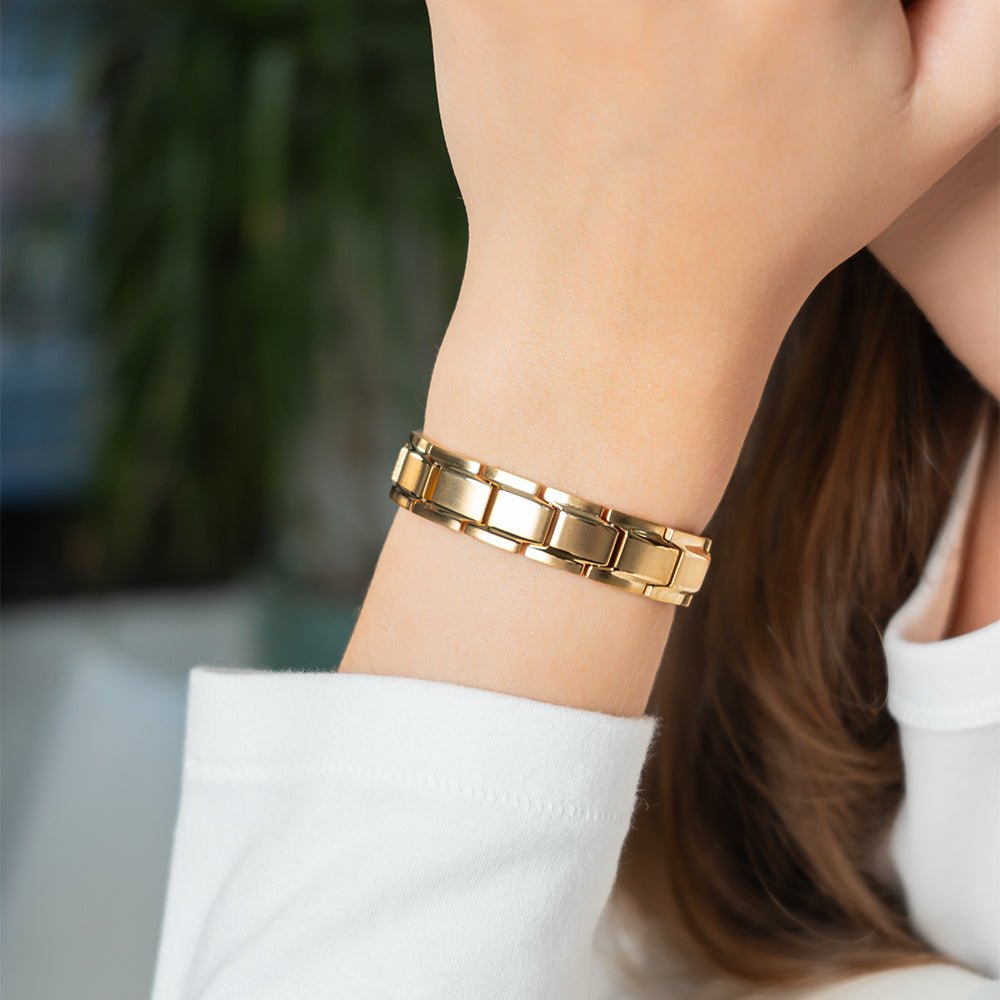 HealthyLine Stainless Steel Magnetic/Energy Bracelet 4 - in - 1. 4 Colors available. Model B001M