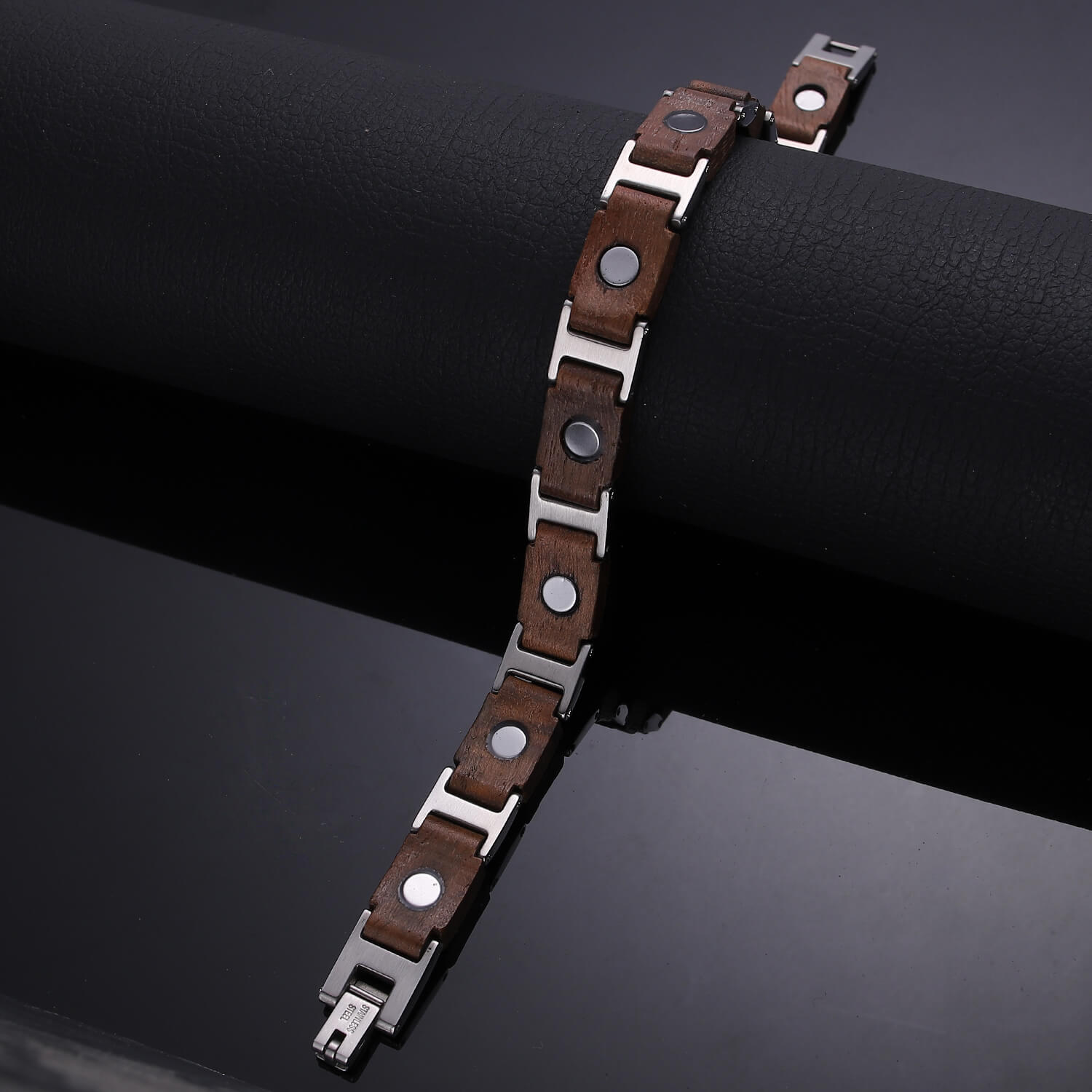 HealthyLine Wood and Stainless Steel Unisex Magnetic Bracelet. Brown & Silver Color. Model WB013
