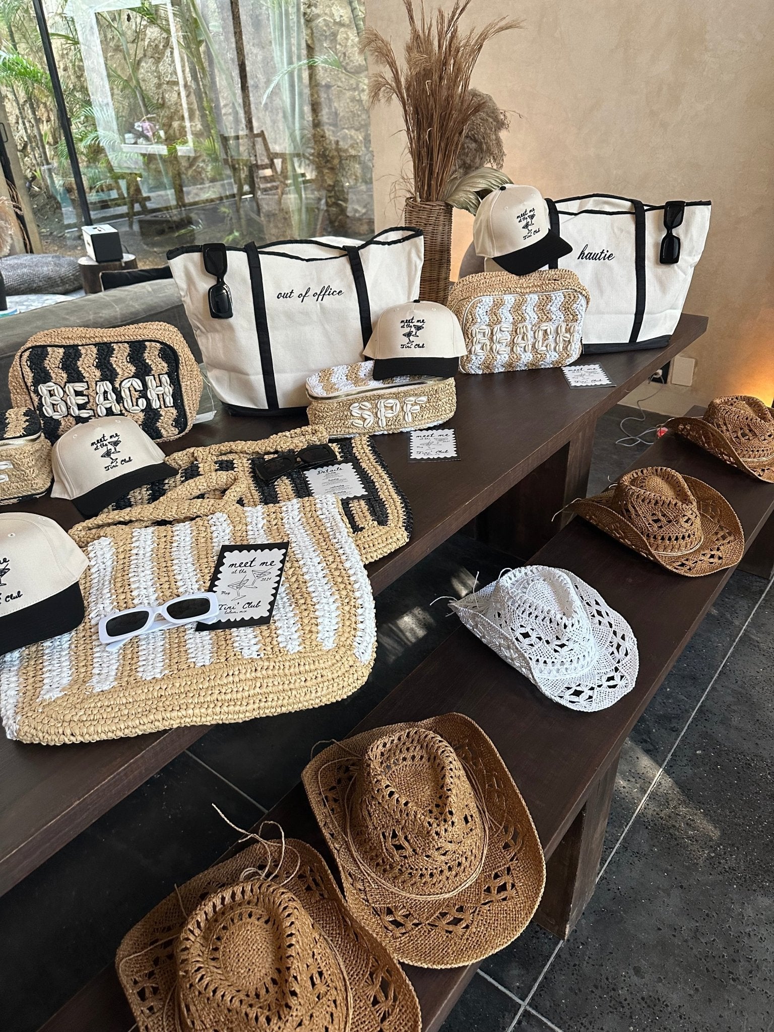 KenzKustomz Beach XL Makeup Bag with Puka Shells