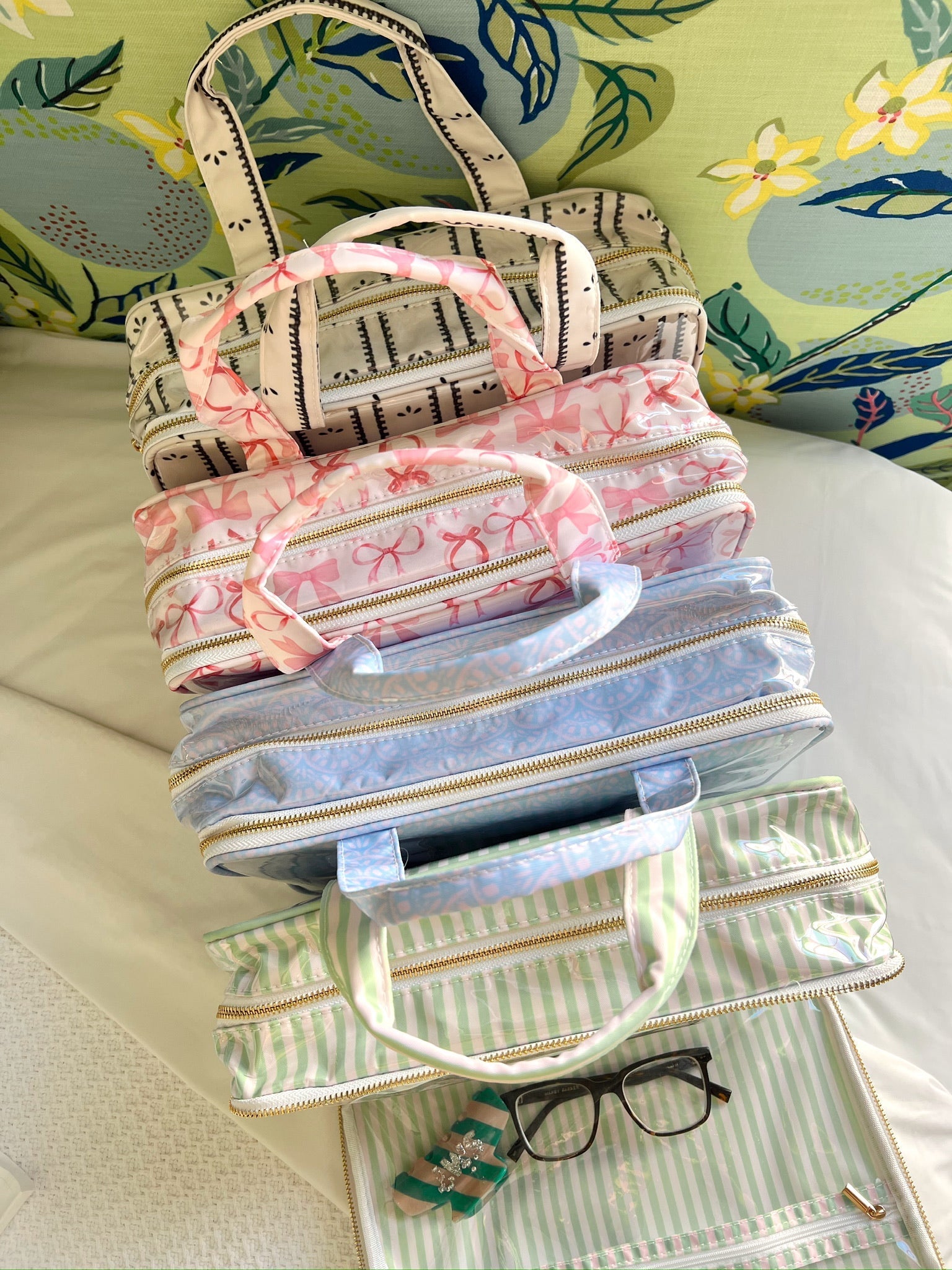 KenzKustomz Clear Coat Toiletry Case