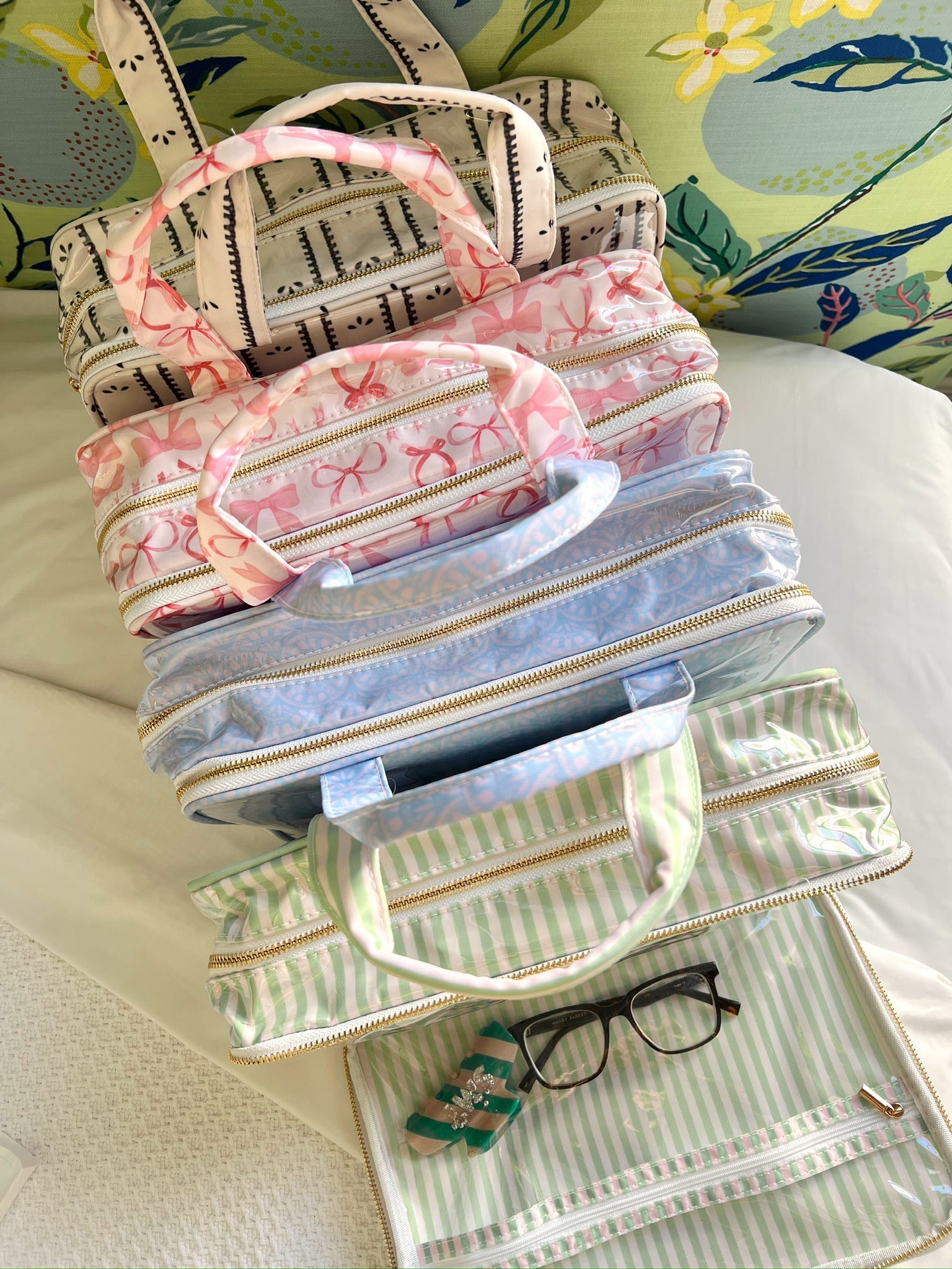 KenzKustomz Clear Coat Toiletry Case