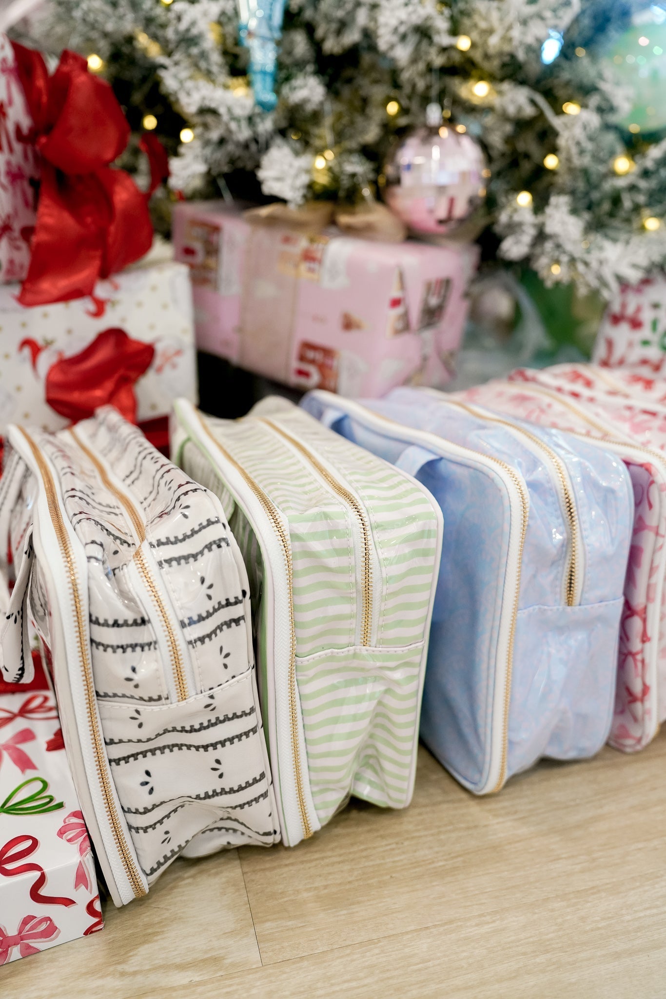 KenzKustomz Clear Coat Toiletry Case