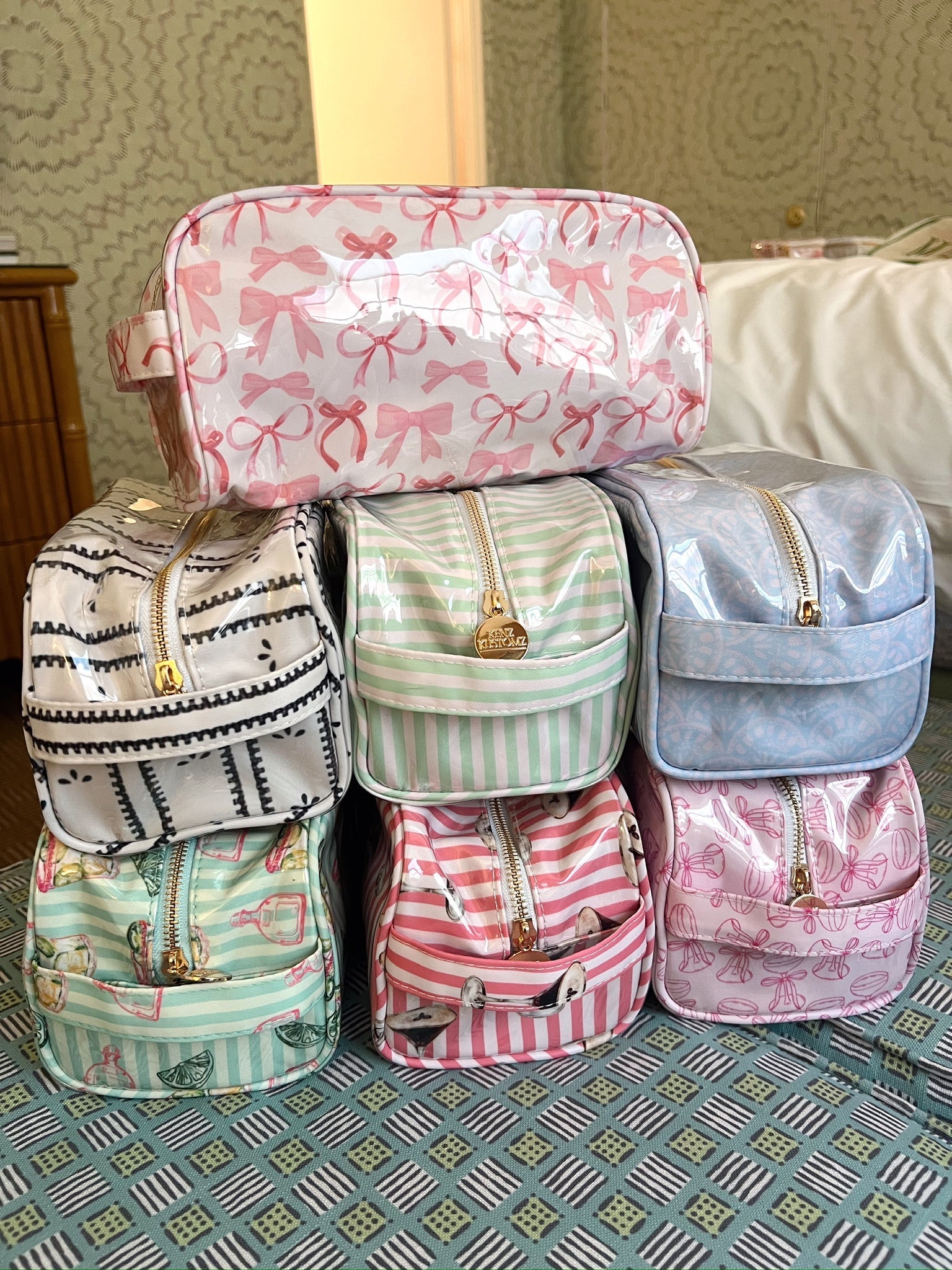 KenzKustomz Clear Coat Toiletry Dopp Kit