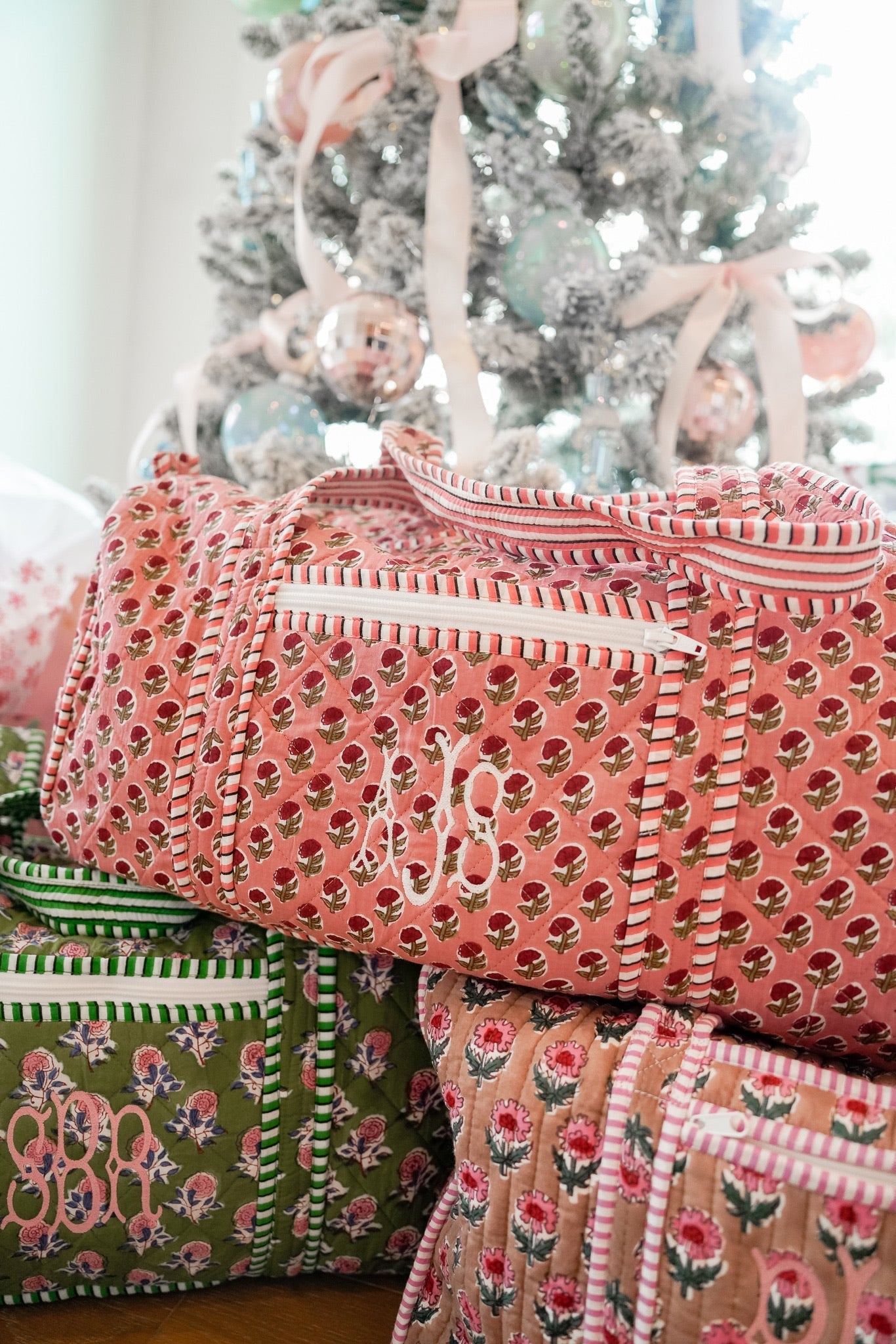 KenzKustomz Quilted Block - Print Duffel Bag