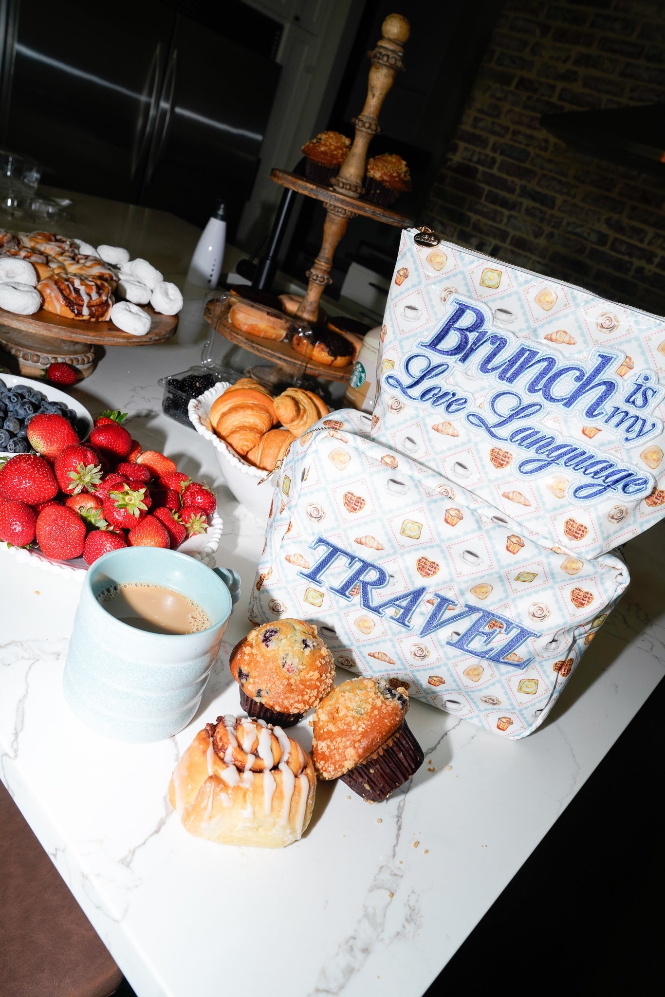 KenzKustomz Travel XL - Blue Breakfast