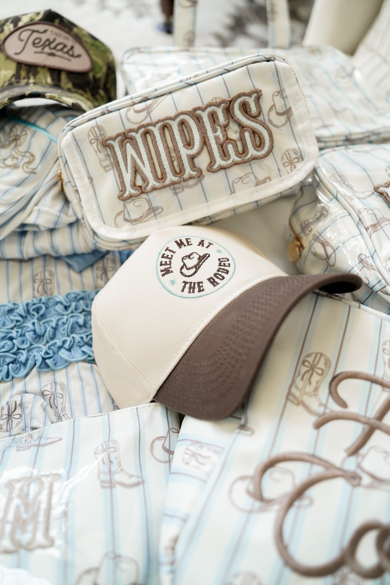 KenzKustomz Wipes Pouch - Western Blues Clear Coat Bag