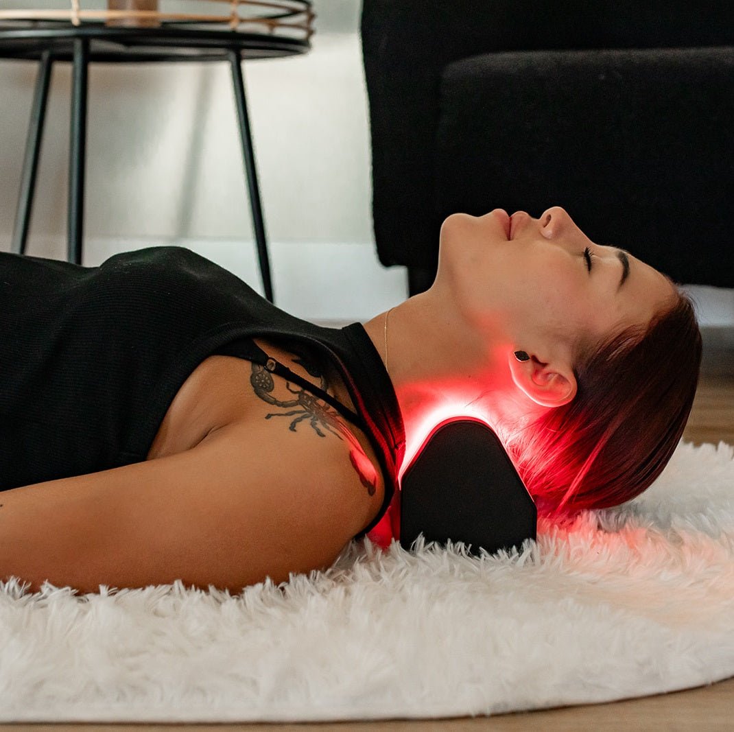 Mito Red Light MitoCHIRO™ Neck Wedge | Red Light Therapy for Neck & Spine Health