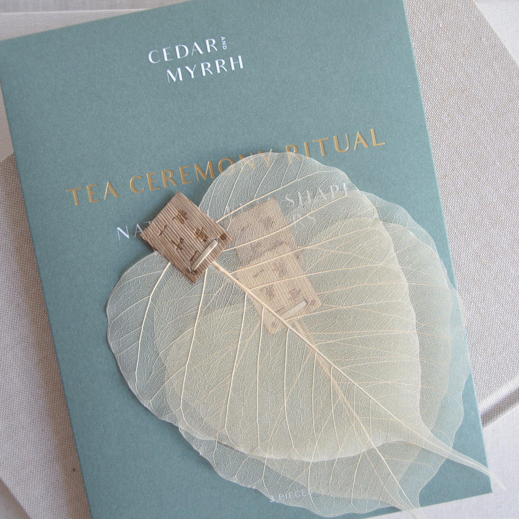 CEDAR AND MYRRH Natural Leaf Shape Tea Strainers