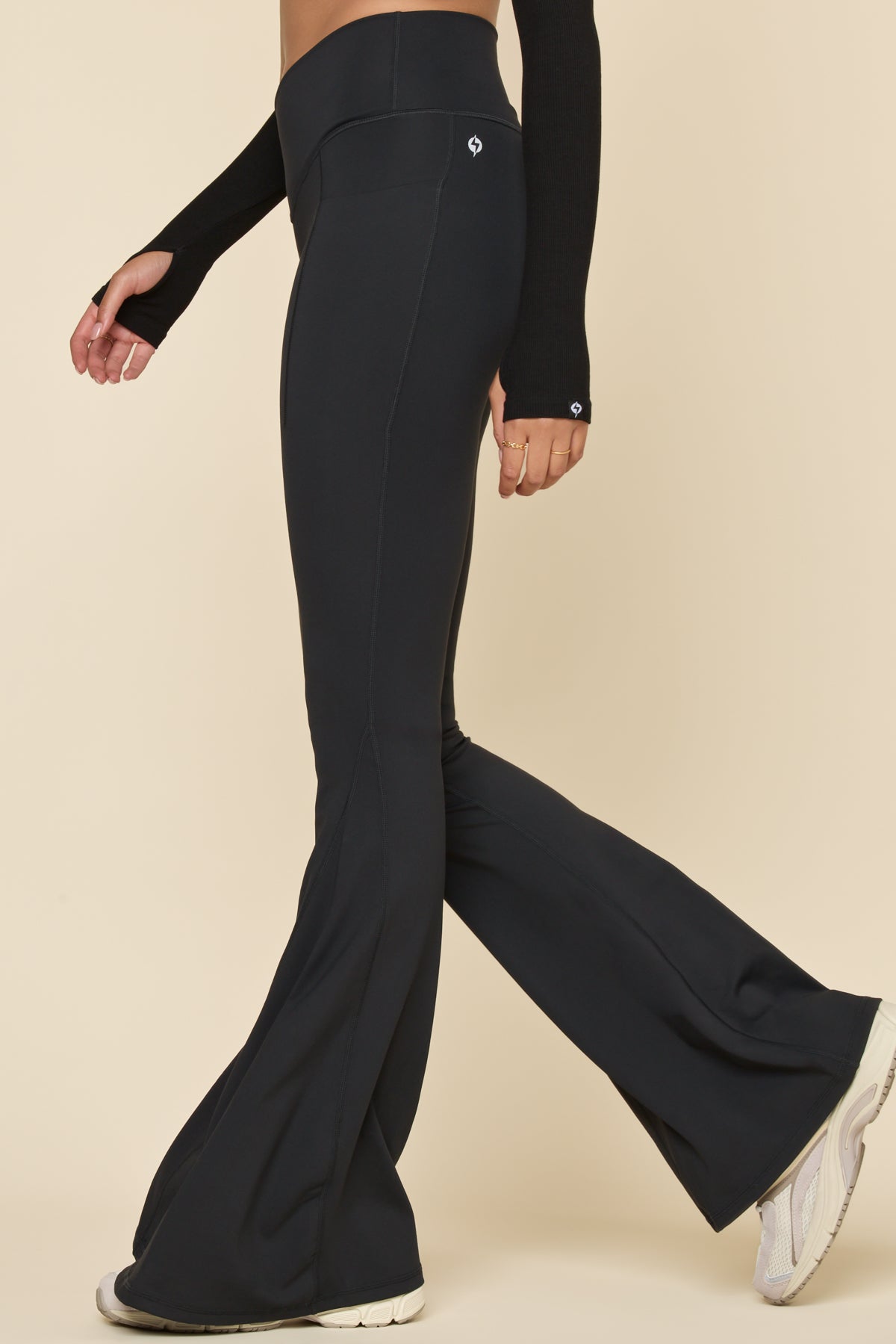 POPFLEX® Crisscross Hourglass® Bell Bottom with Pockets - Black