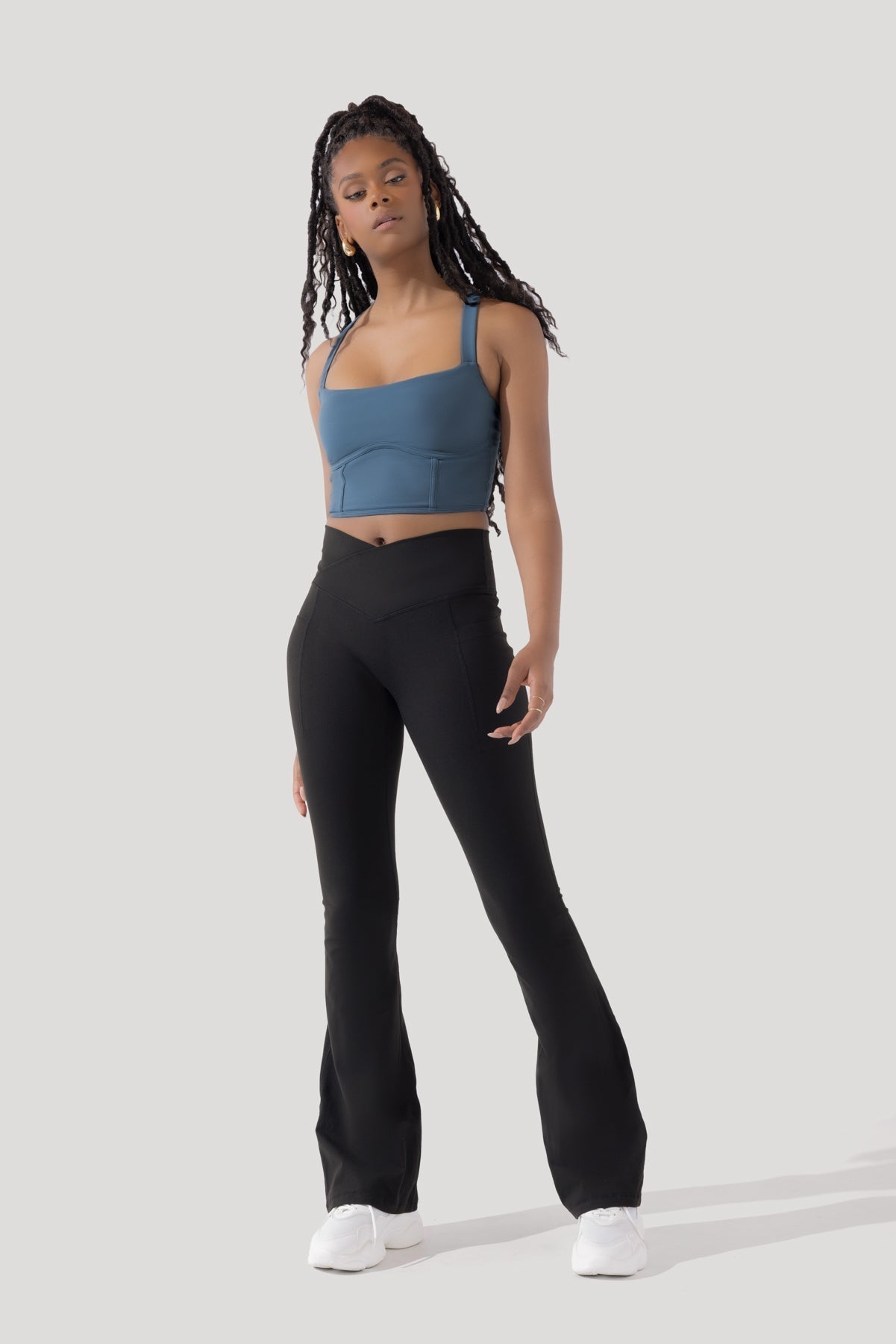 POPFLEX® Crisscross Hourglass® Flared Legging with Pockets - Black