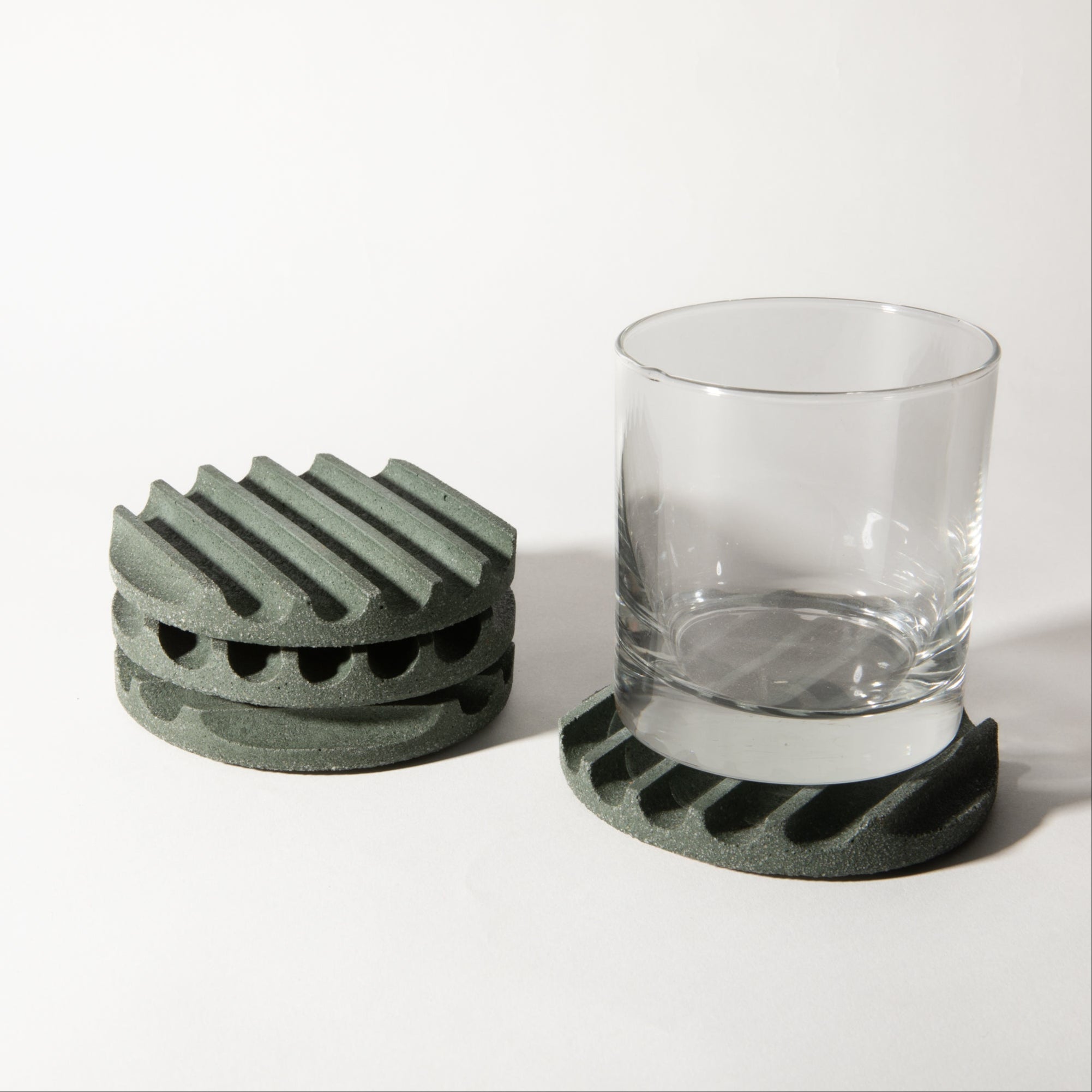 Pretti.Cool Coaster Set | Dark Green Terrazzo