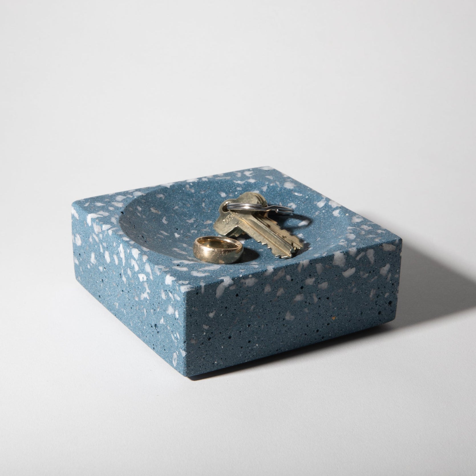 Pretti.Cool Block Catch All | Cobalt Terrazzo