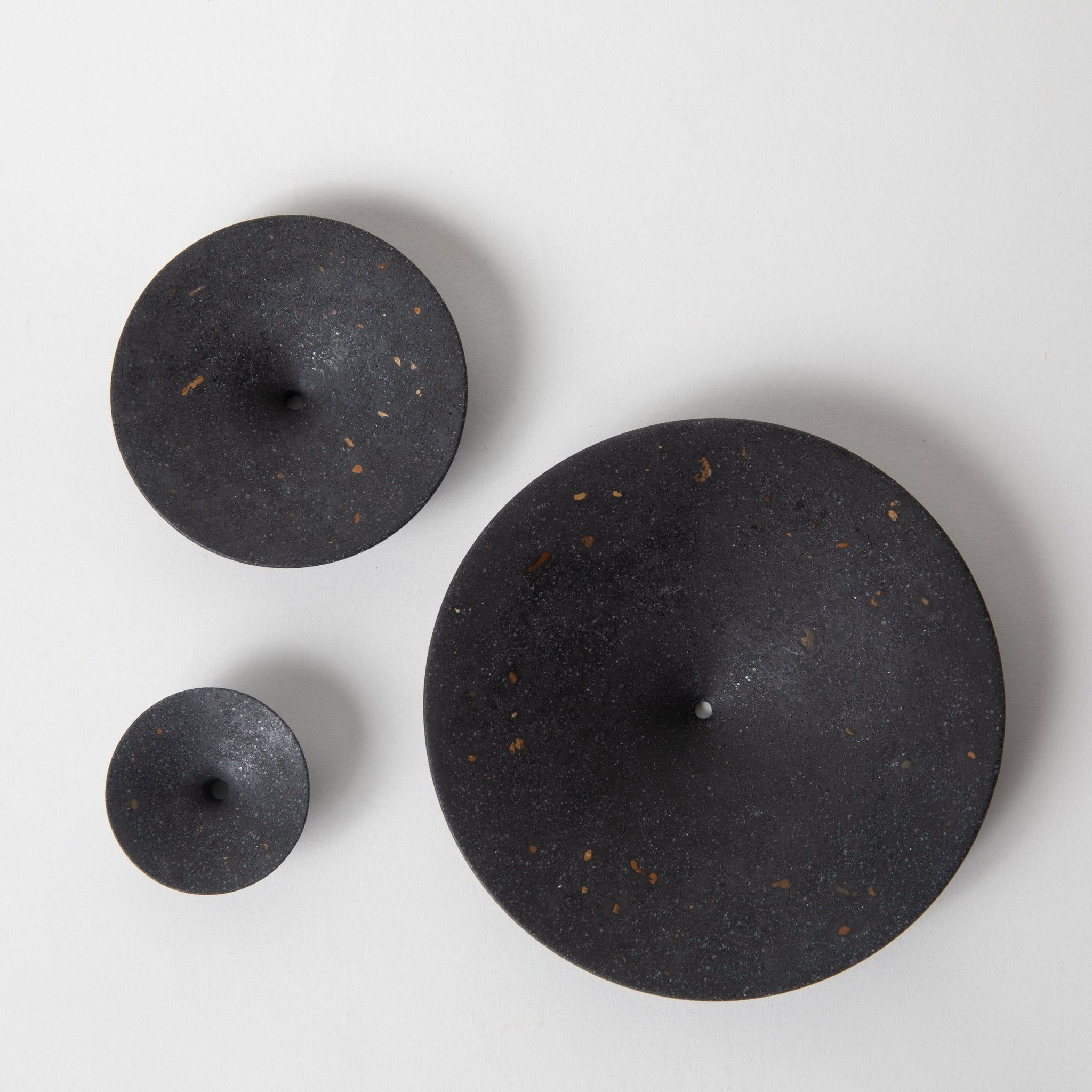 Pretti.Cool Dimple Wall Hook, Small | Black Terrazzo