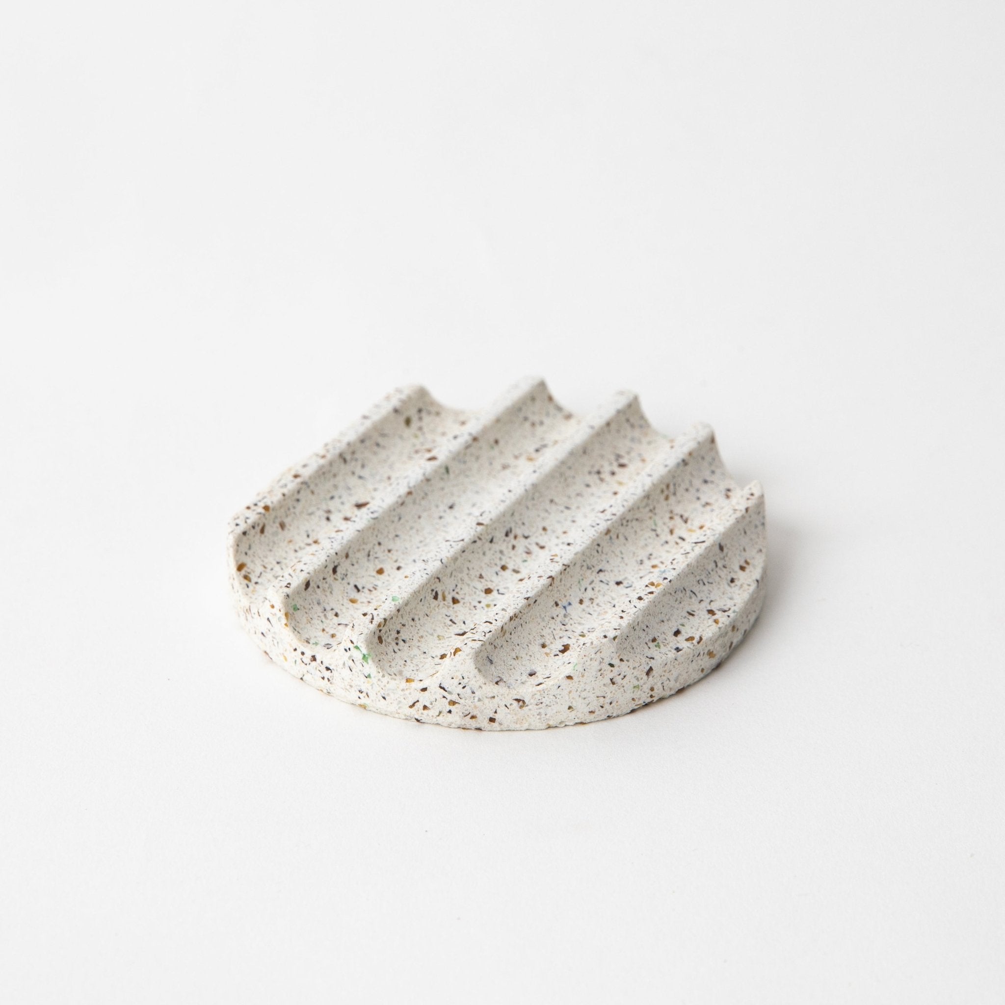 Pretti.Cool Mini Soap Dish | White Terrazzo