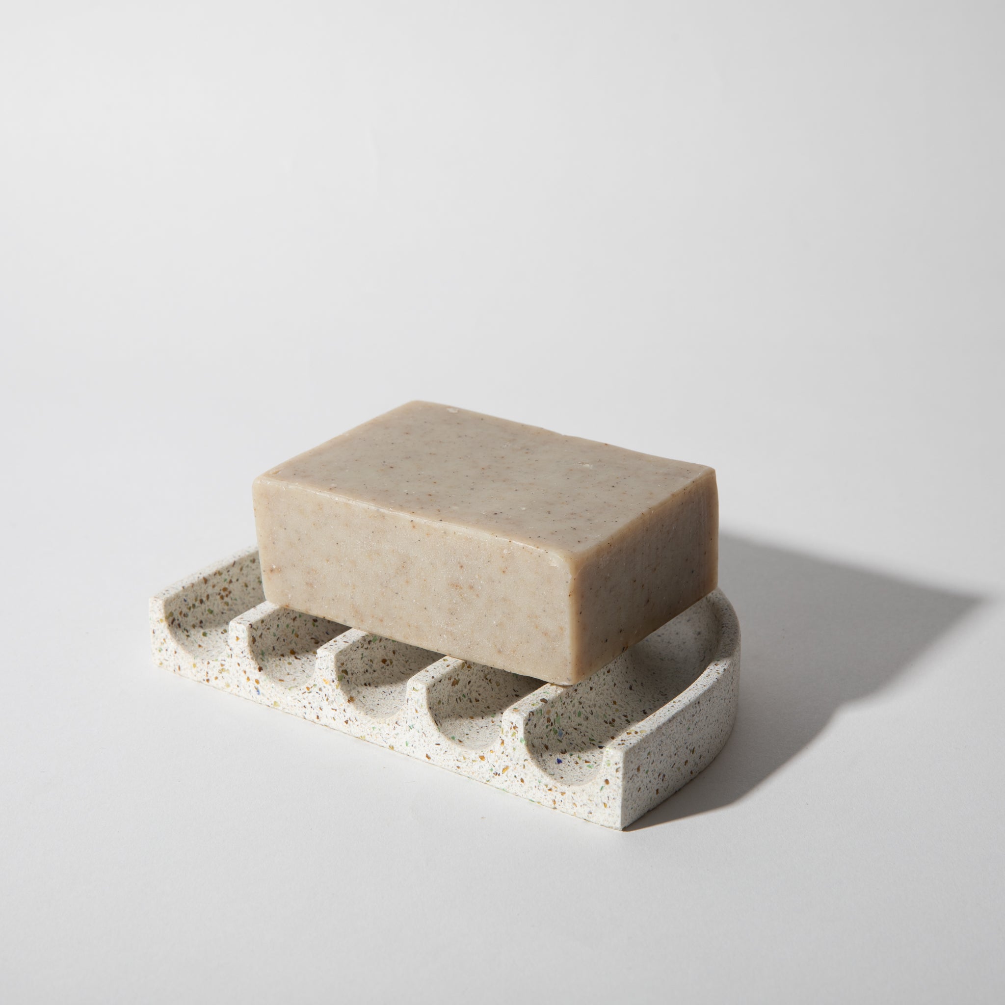 Pretti.Cool Sponge Rest | White Terrazzo