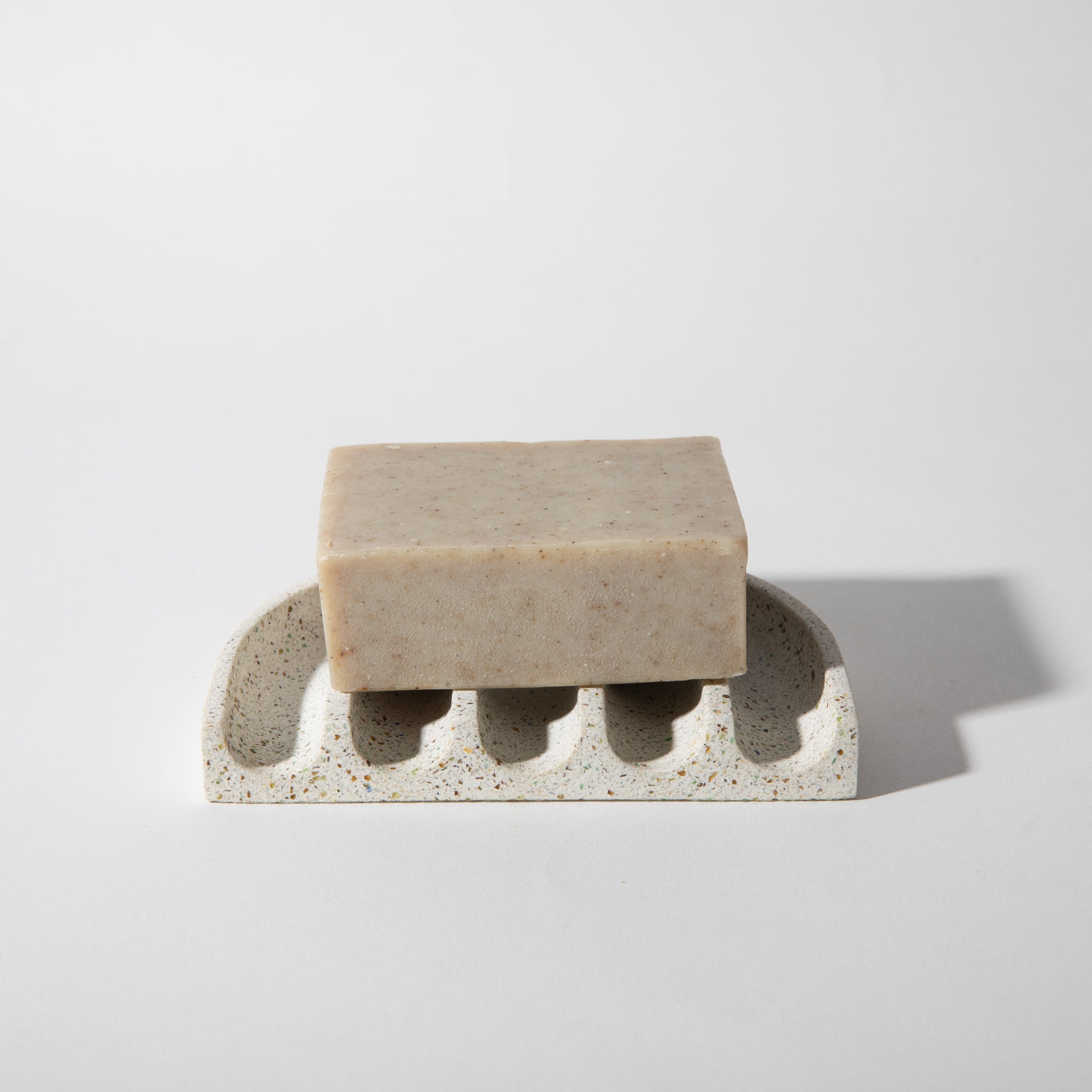 Pretti.Cool Sponge Rest | White Terrazzo