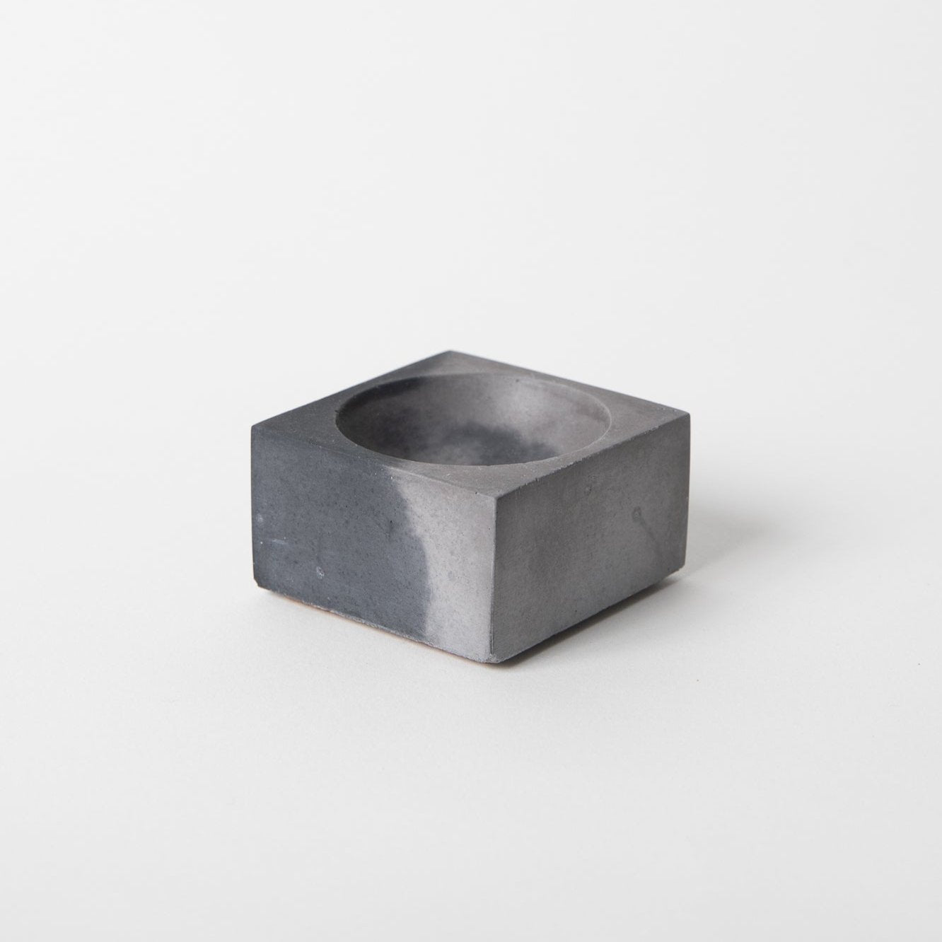 Pretti.Cool Square Incense Holder | Black & Grey