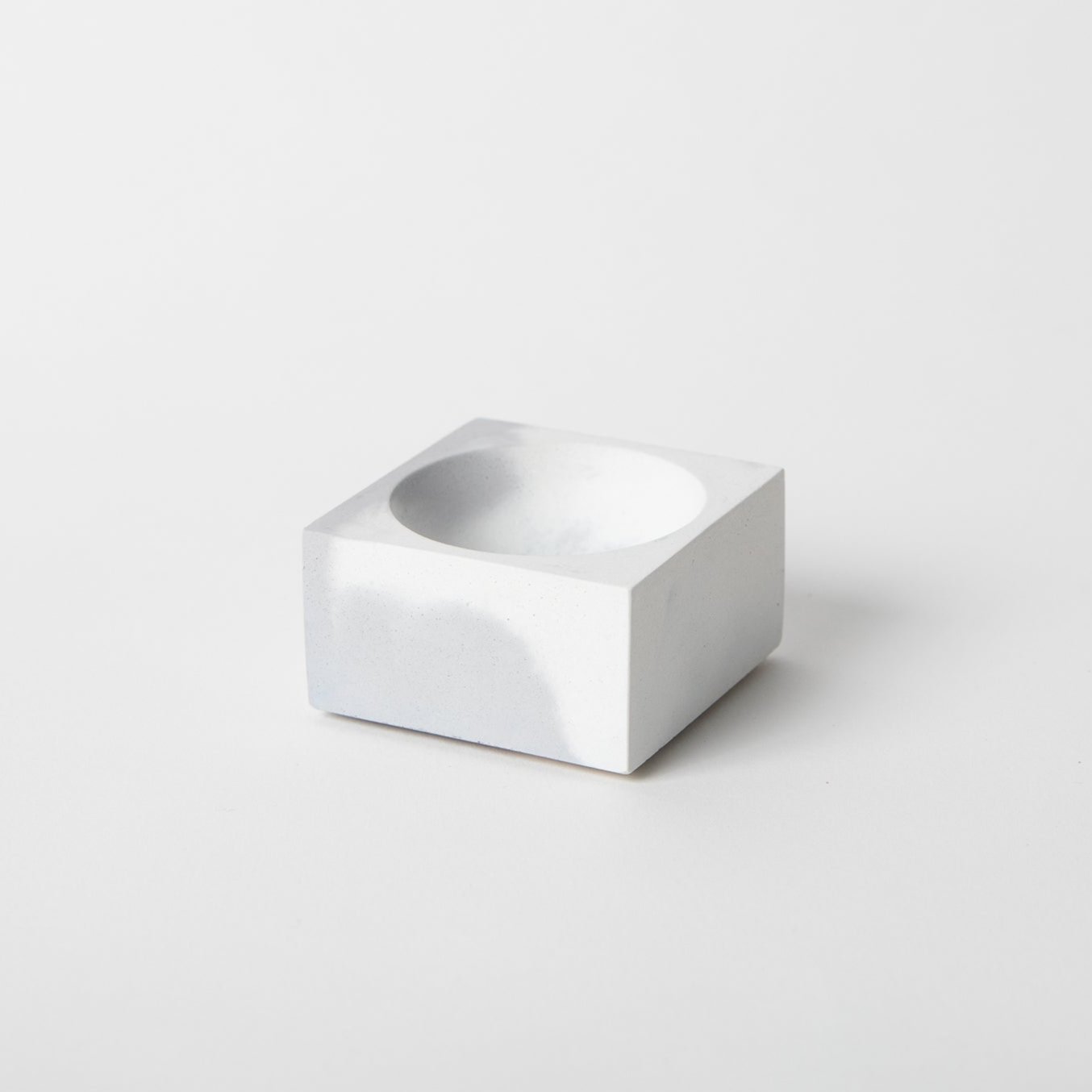 Pretti.Cool Square Incense Holder | Grey & White