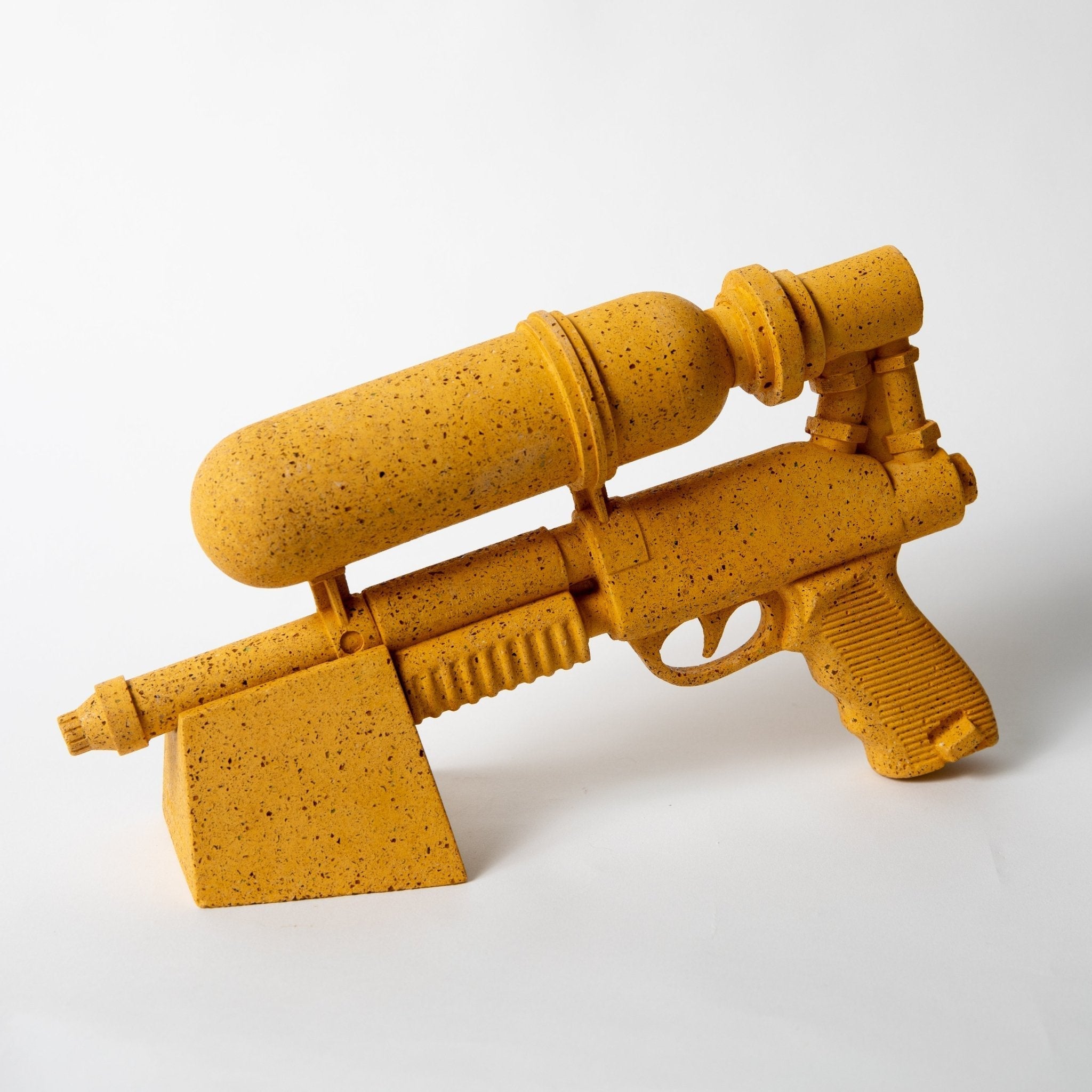 Pretti.Cool Ultra Sprayer Sculpture