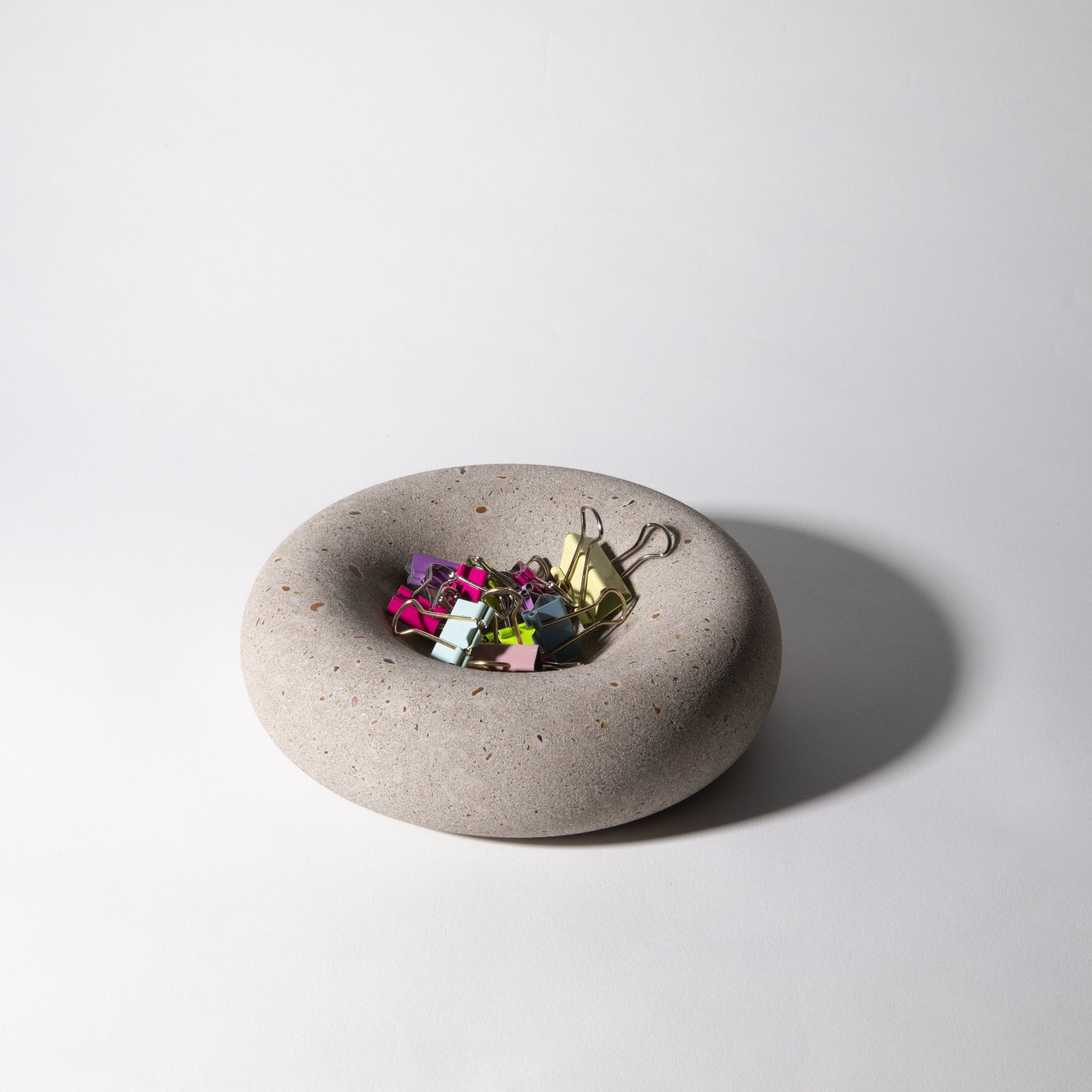 Pretti.Cool Bubble Catch All (Small) | Natural Terrazzo